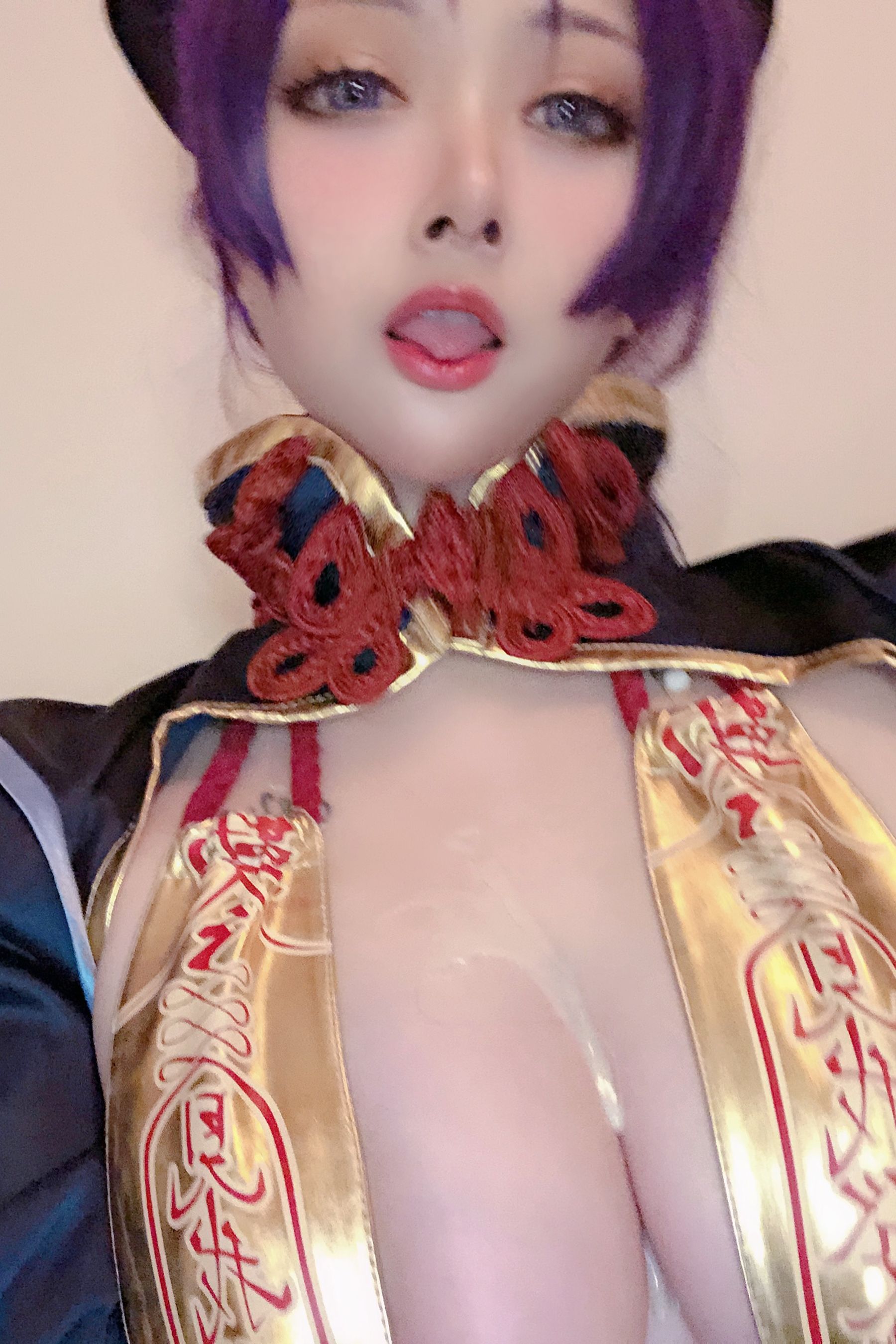 高颜值coser念念_D - 奶光僵尸娘自拍-图4