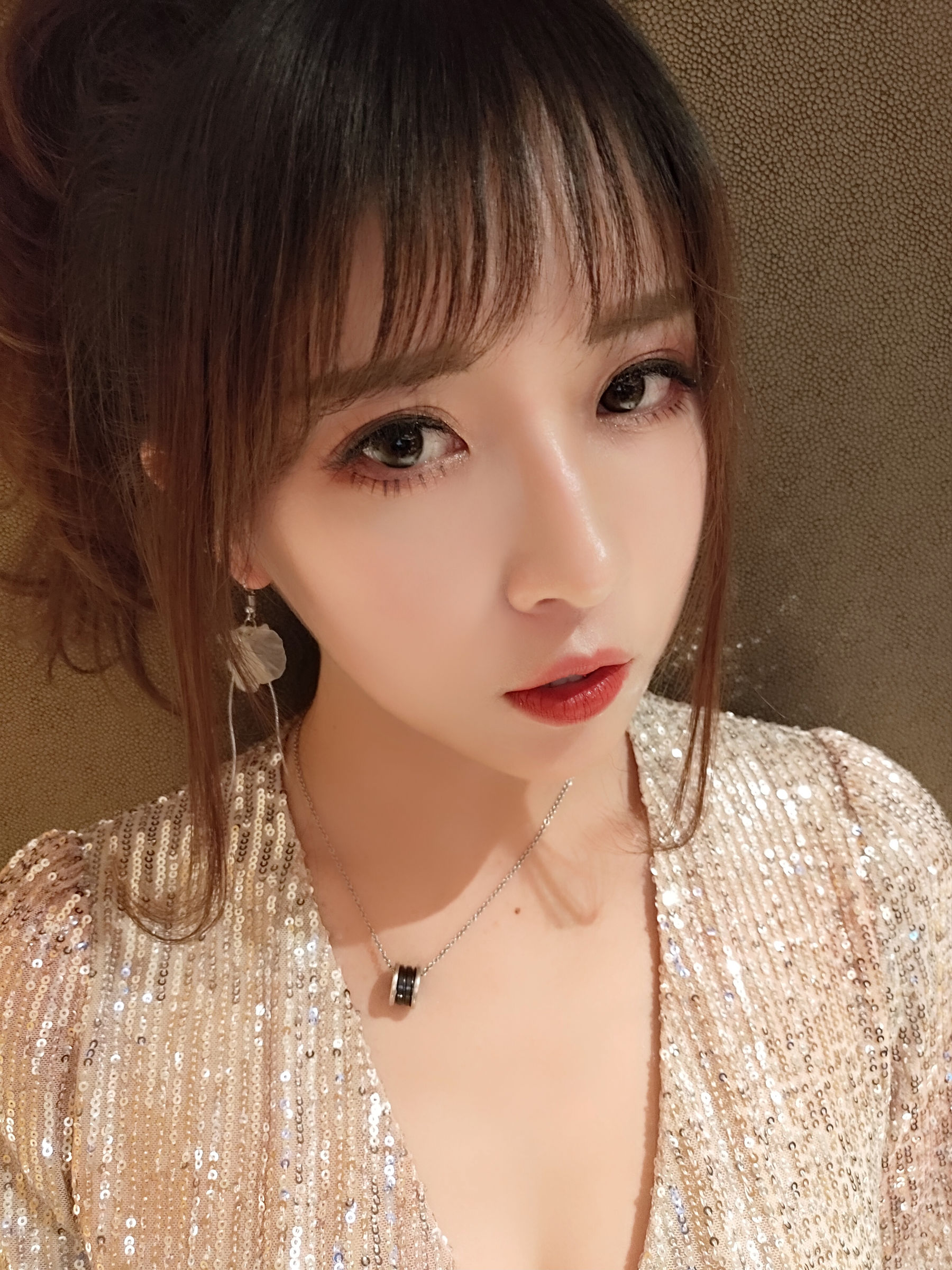 斗鱼主播小女巫露娜 - 亮片裙肉丝-图15