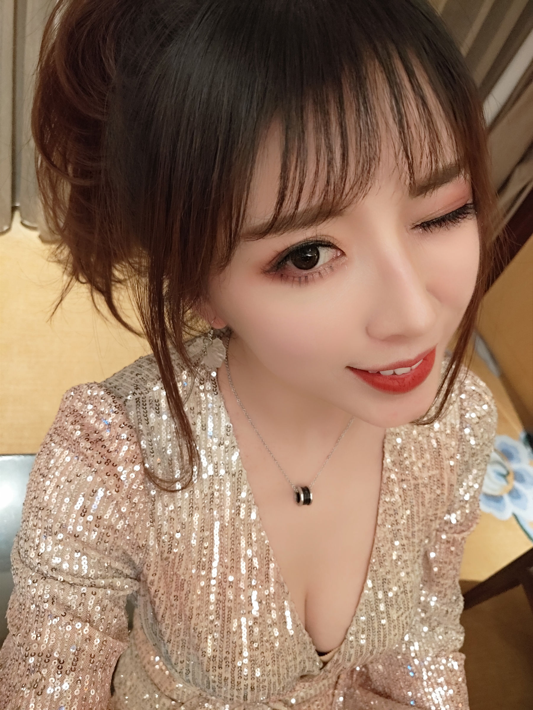 斗鱼主播小女巫露娜 - 亮片裙肉丝-图8