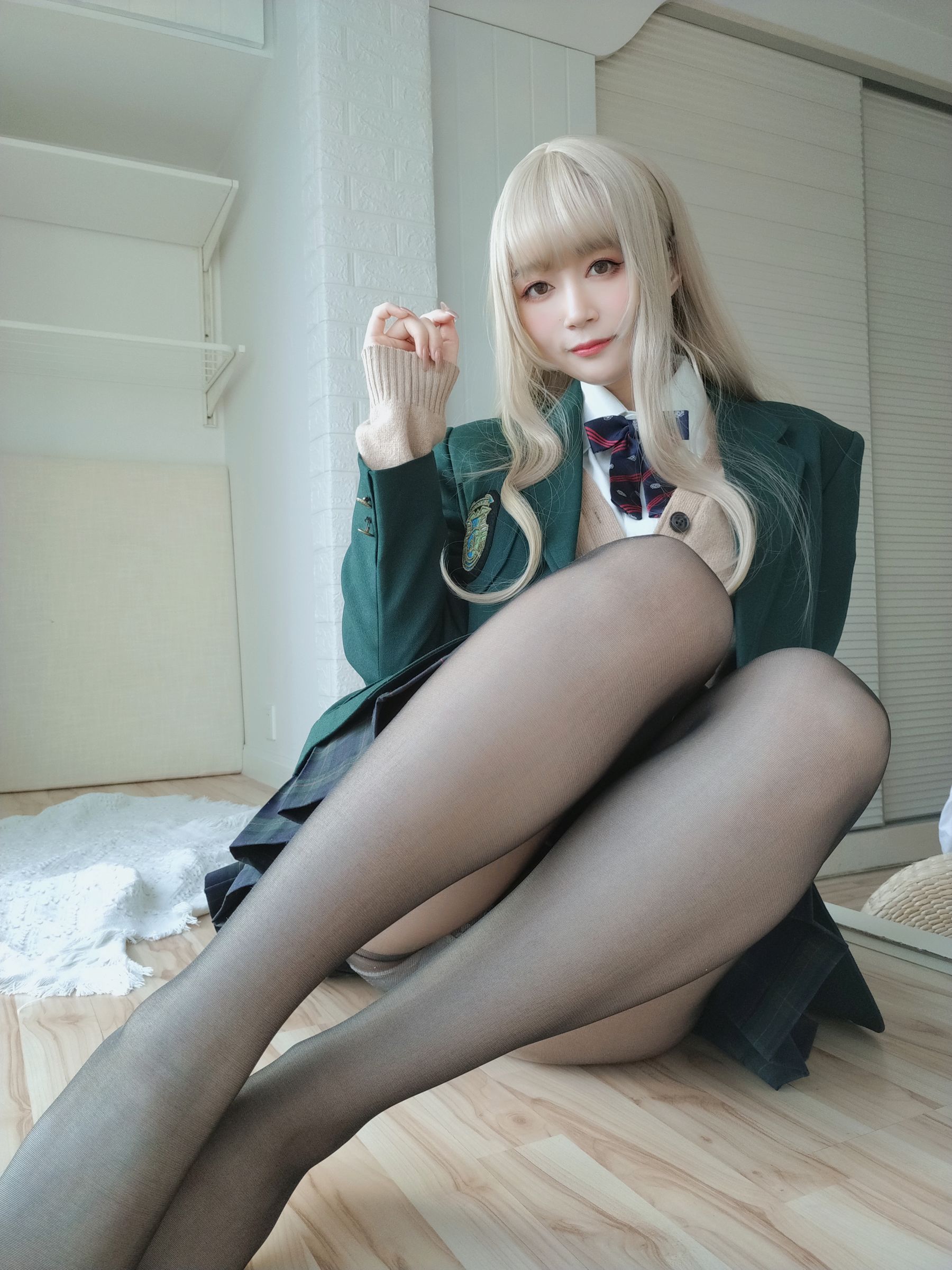 Coser小姐姐白银 - 灰色空间-图4