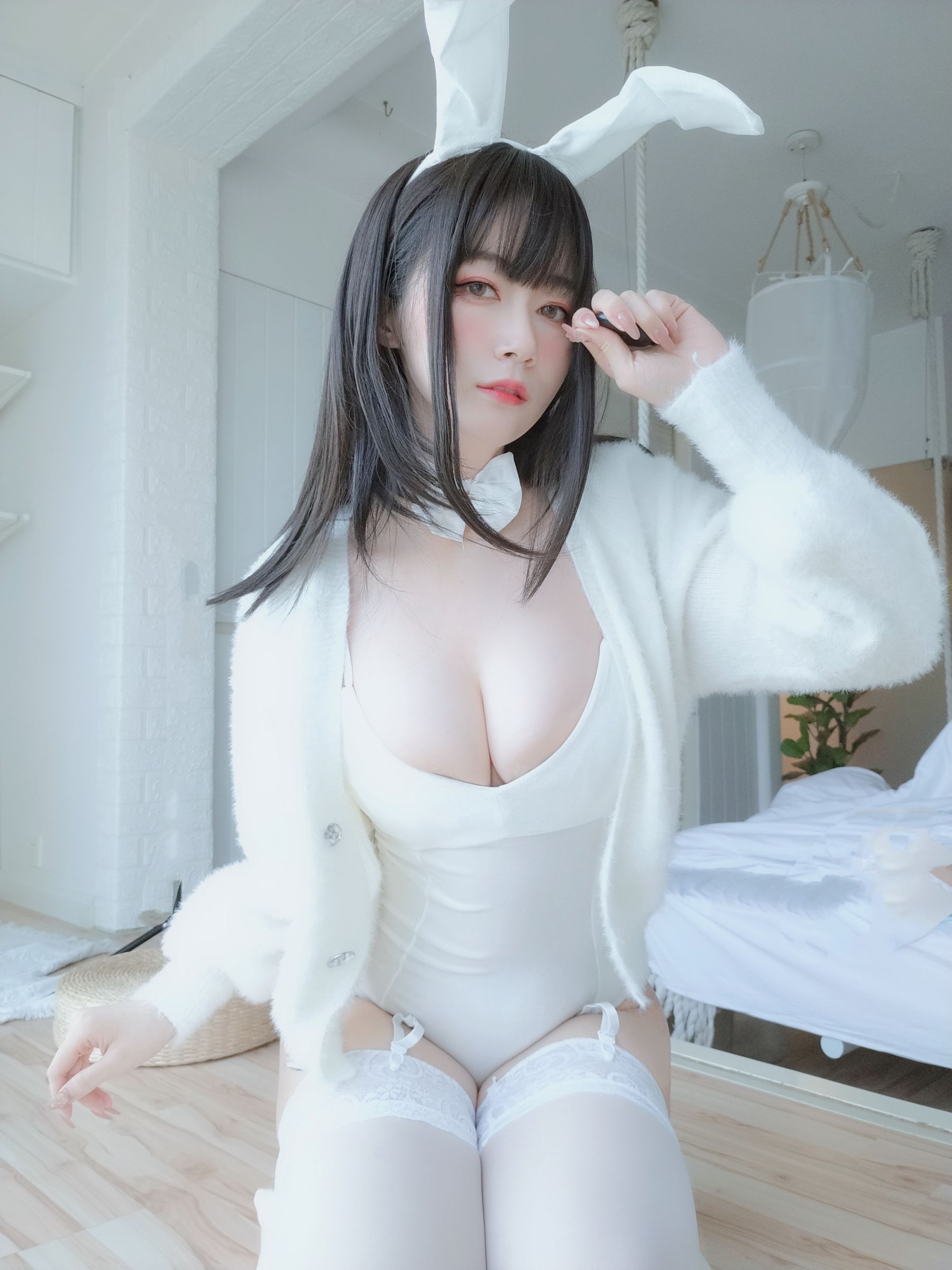 Coser小姐姐白银 - 白丝兔子-图5