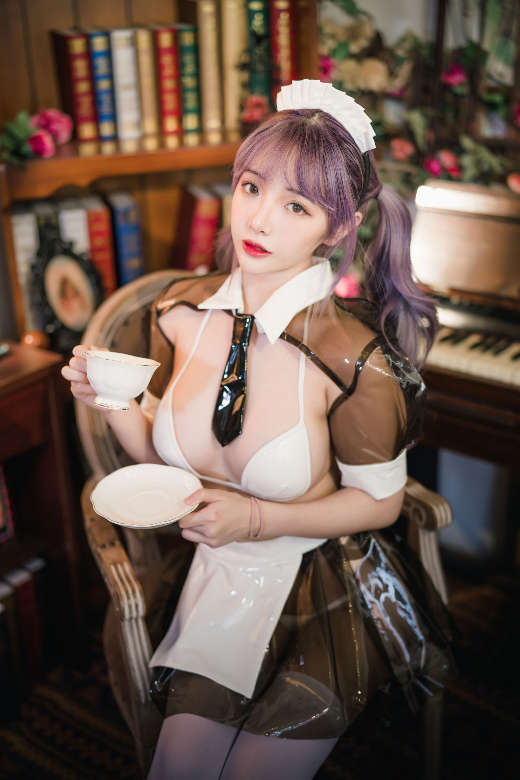 动漫博主雯妹 - 透明皮衣女仆-图7