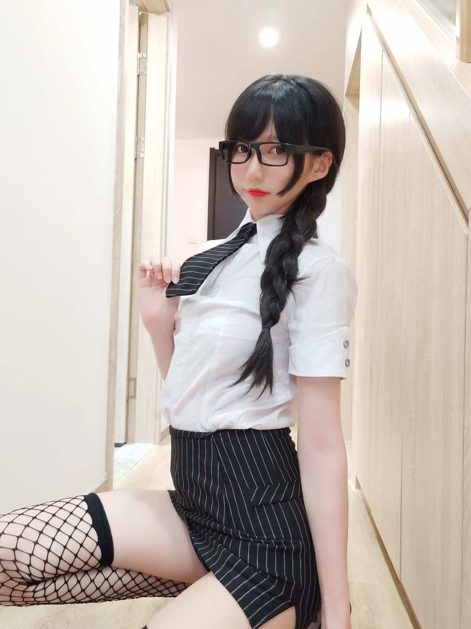 NAGISA魔物喵 - 黑丝网袜ol~~~-图17