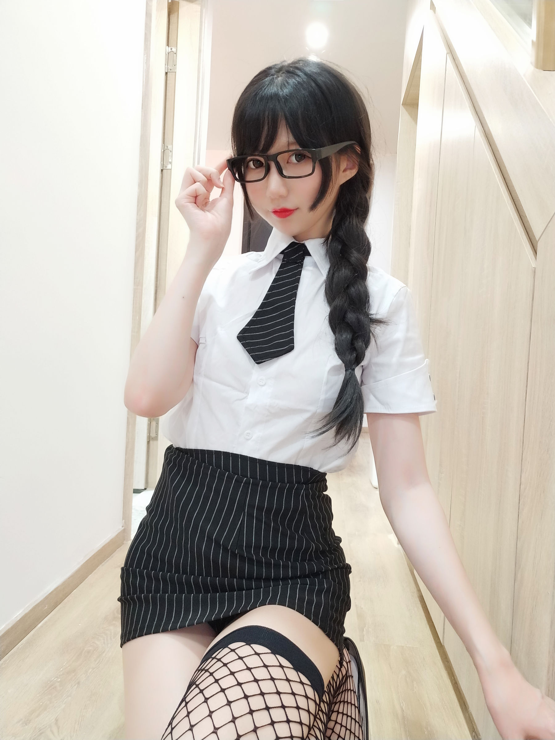 NAGISA魔物喵 - 黑丝网袜ol~~~-图8