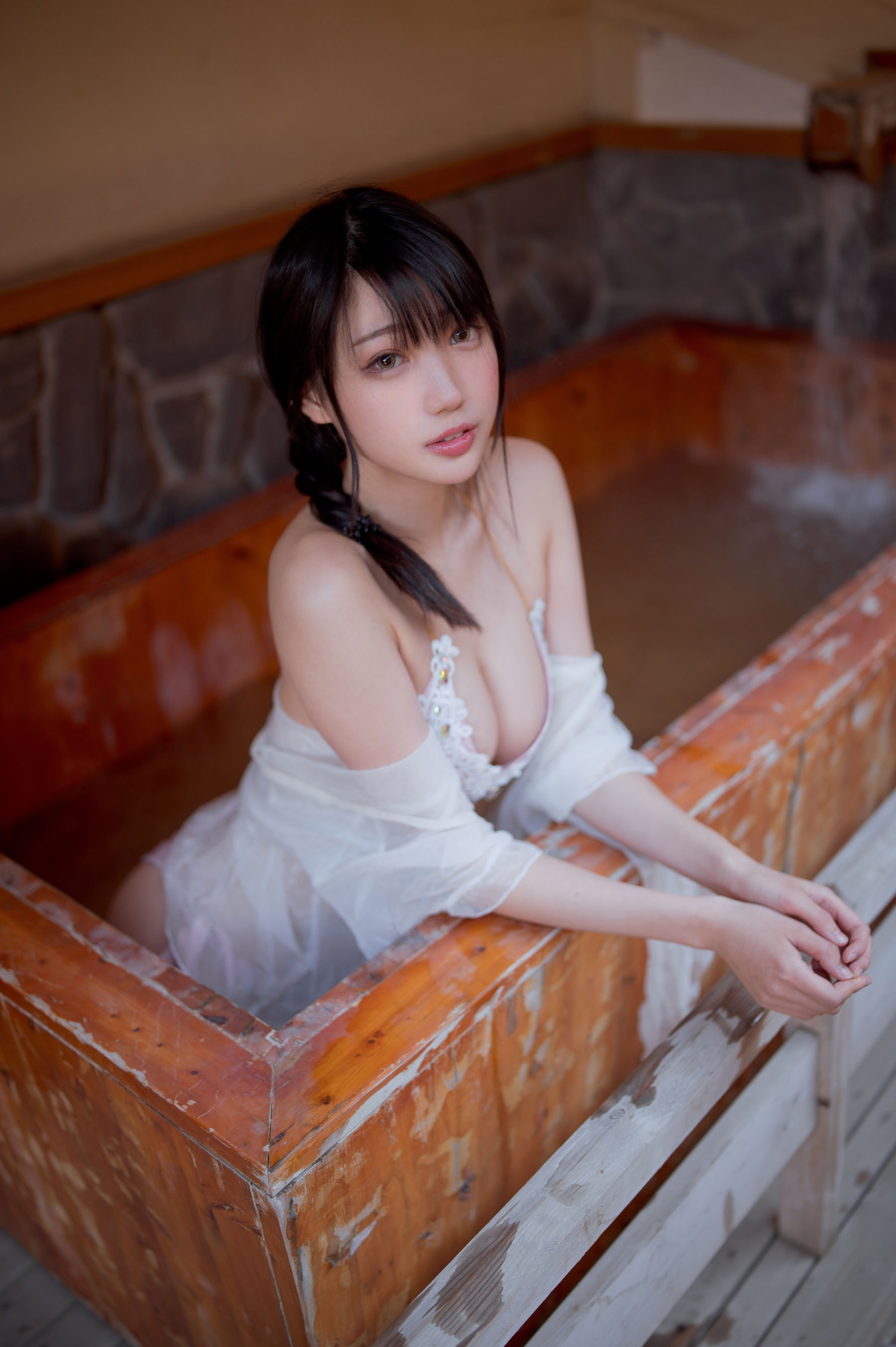 周叽是可爱兔兔 - 温泉女友-图5