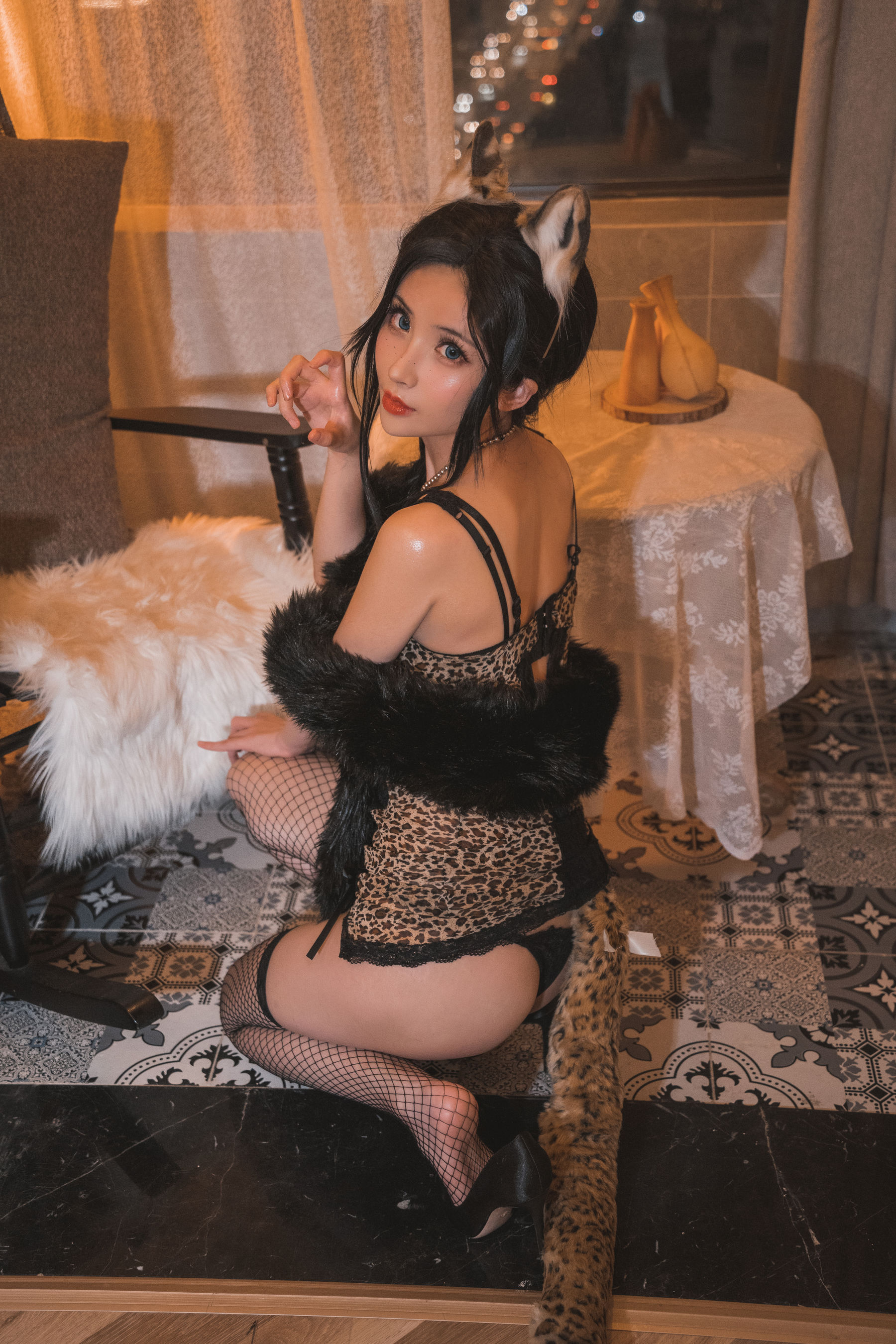 COS福利rioko凉凉子 - 豹子女士的秘密约会-图8
