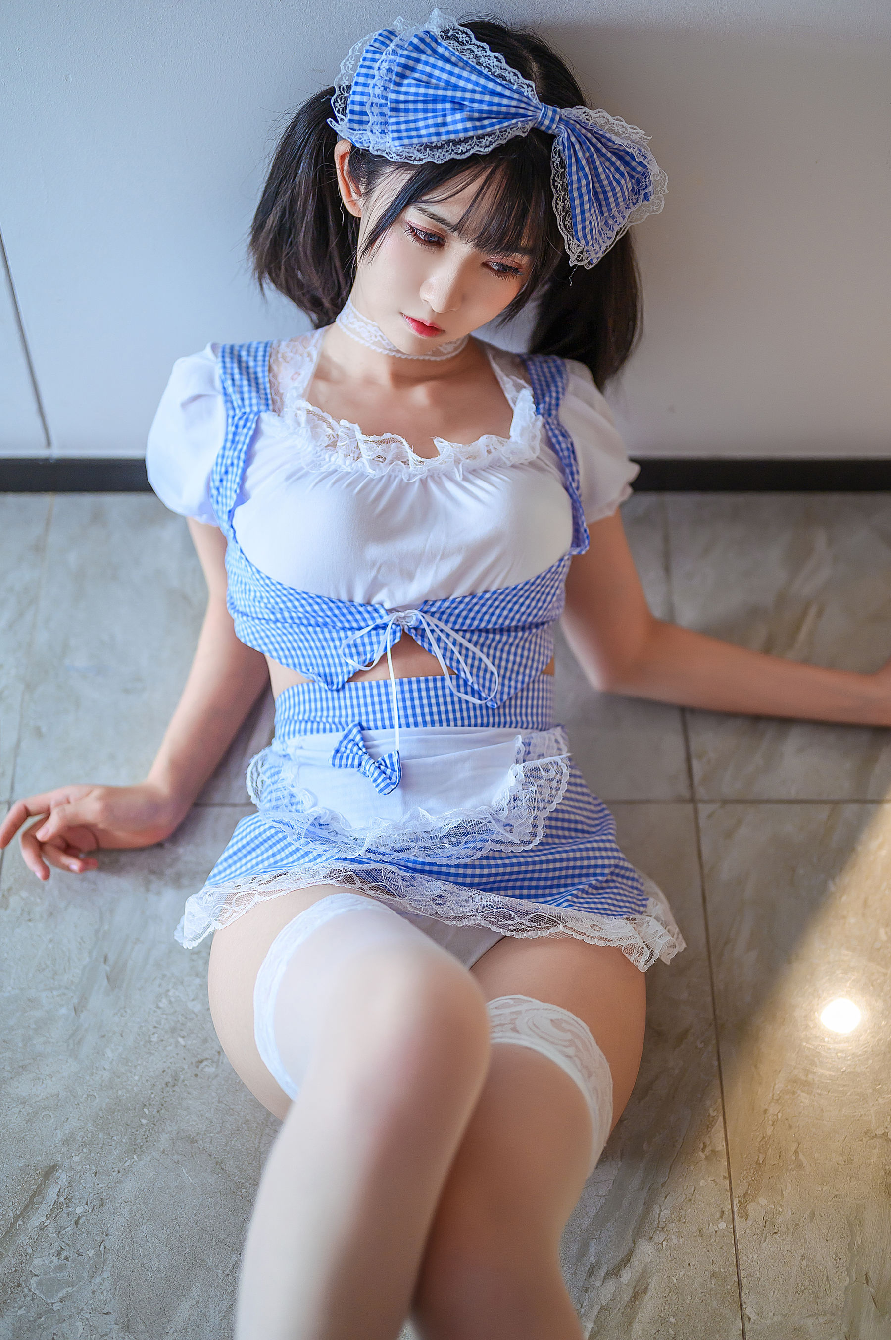 超人气Coser鳗鱼霏儿 - 蕾丝女仆-图6
