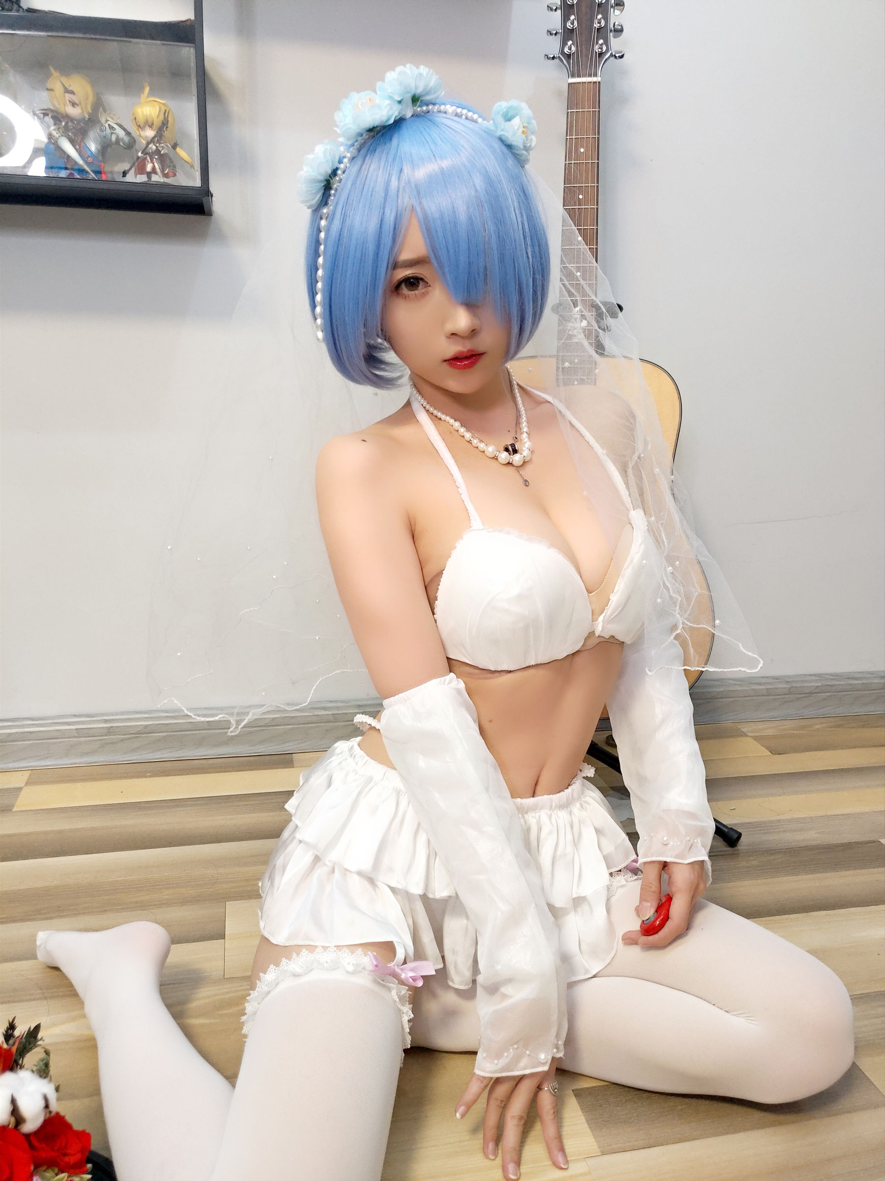 斗鱼主播小女巫露娜 - 雷姆婚纱-图2