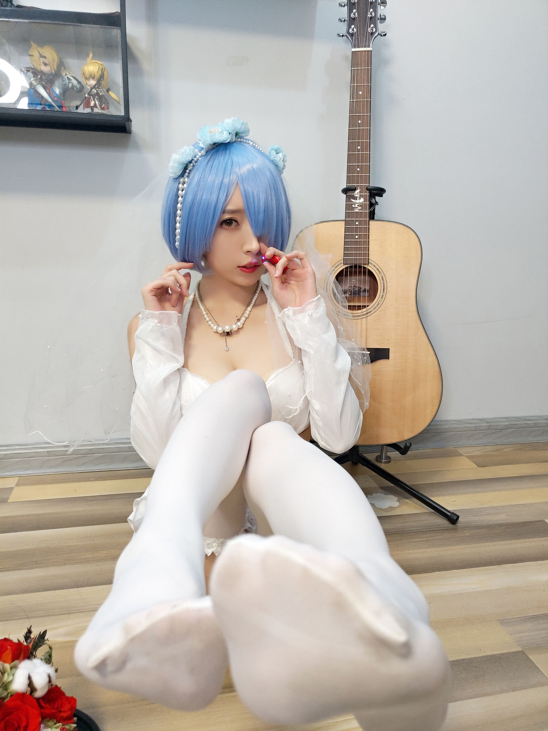 斗鱼主播小女巫露娜 - 雷姆婚纱-图3