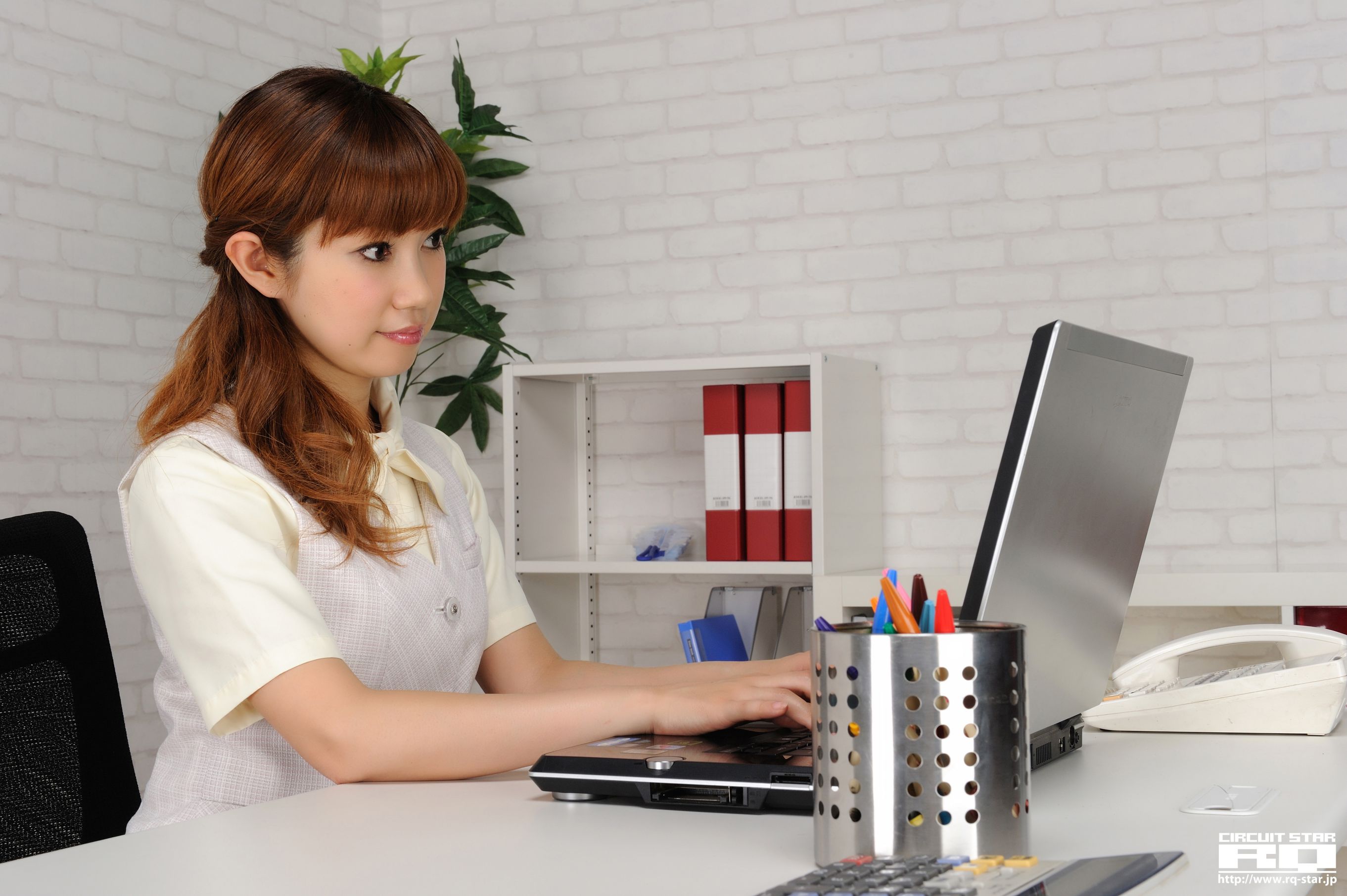 NO.00442 森多このみ Office Lady 办公室女郎 写真集-图1