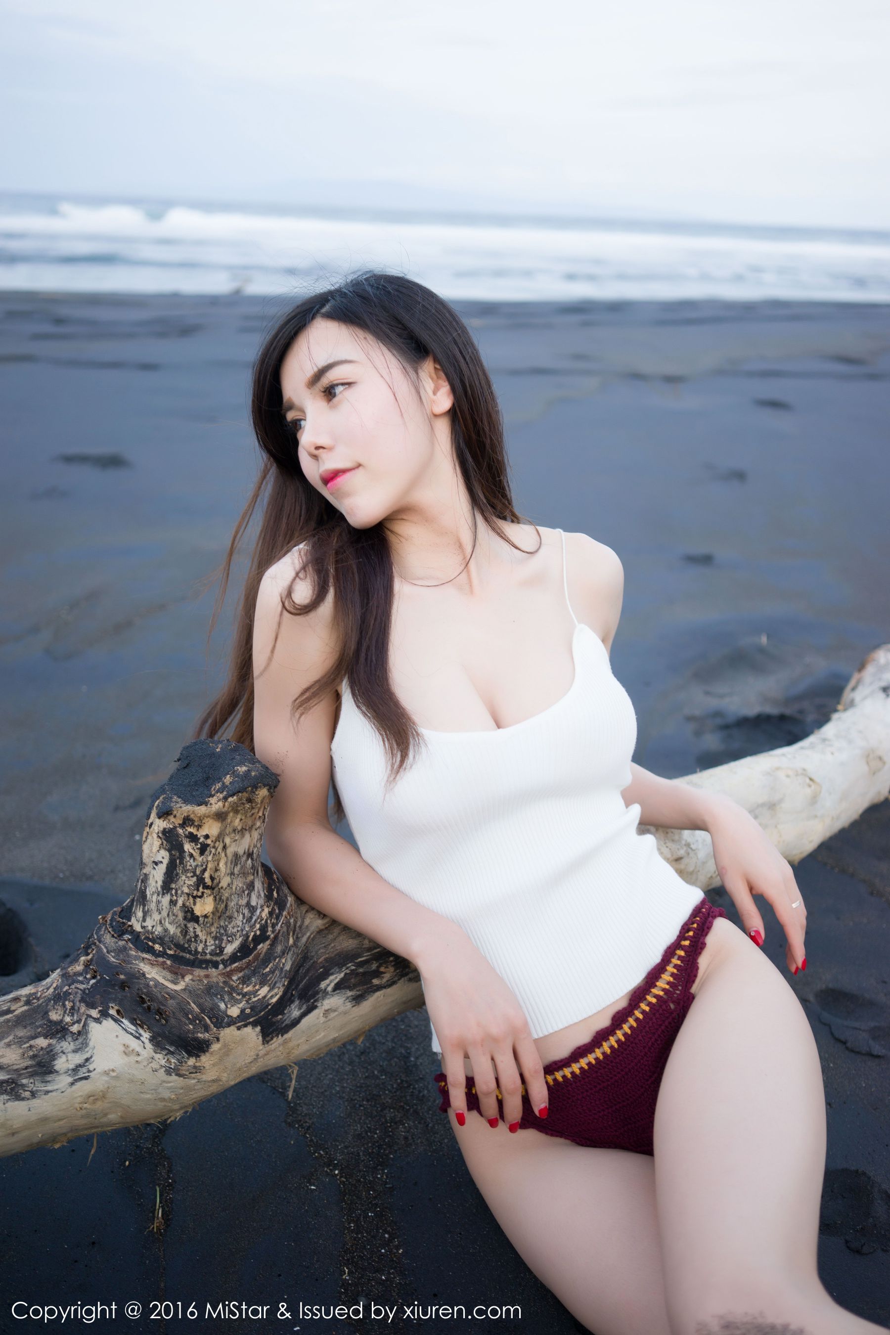 沈佳熹《海边小背心+比基尼》  Vol.125-图12