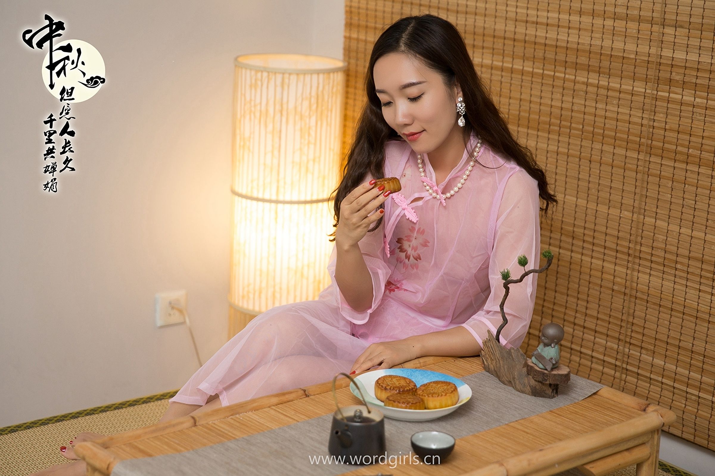 小乔 旗袍明月千里寄相思-图0