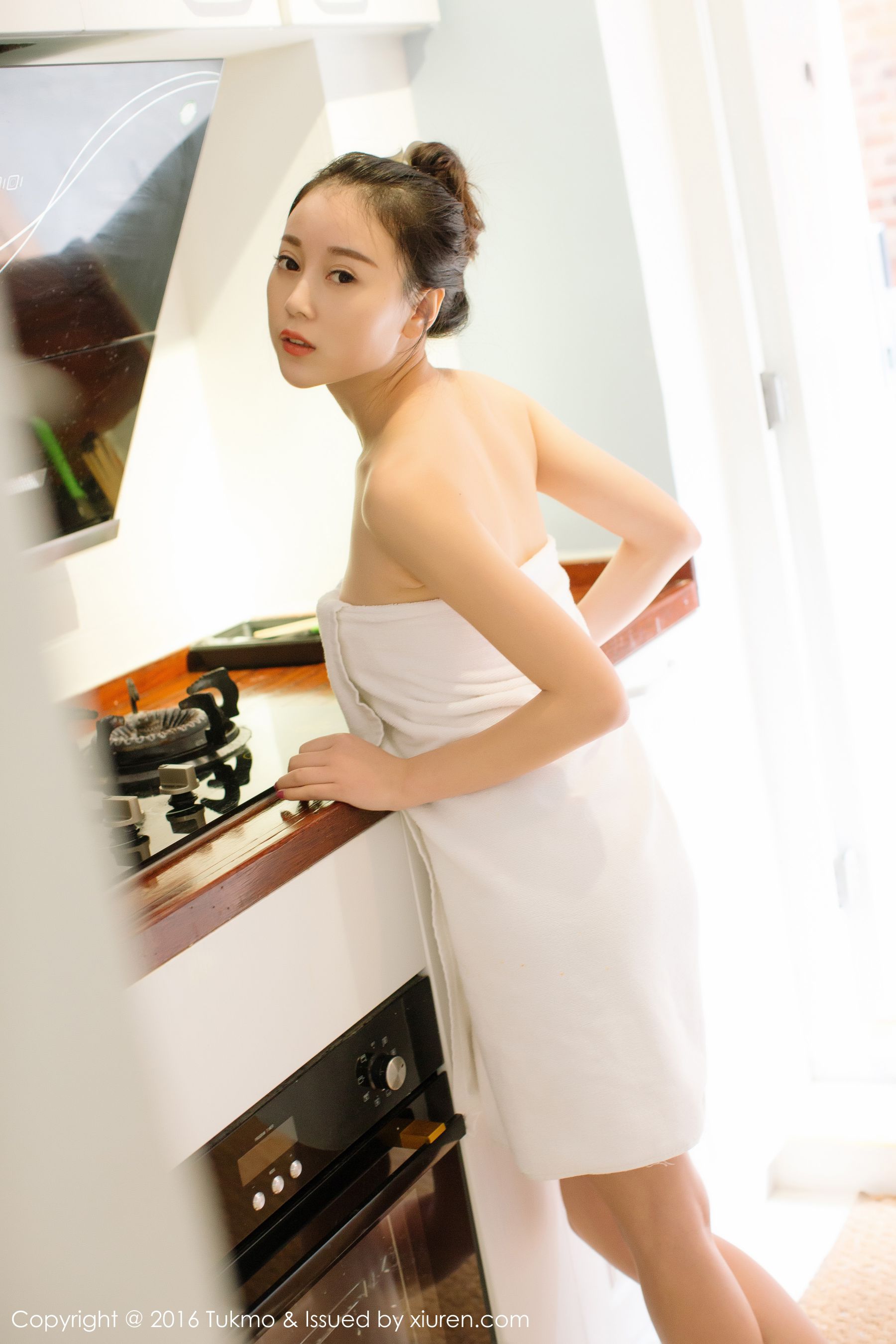 赵小米Kitty《居家吊带泳装+浴巾系列》  Vol.091-图23