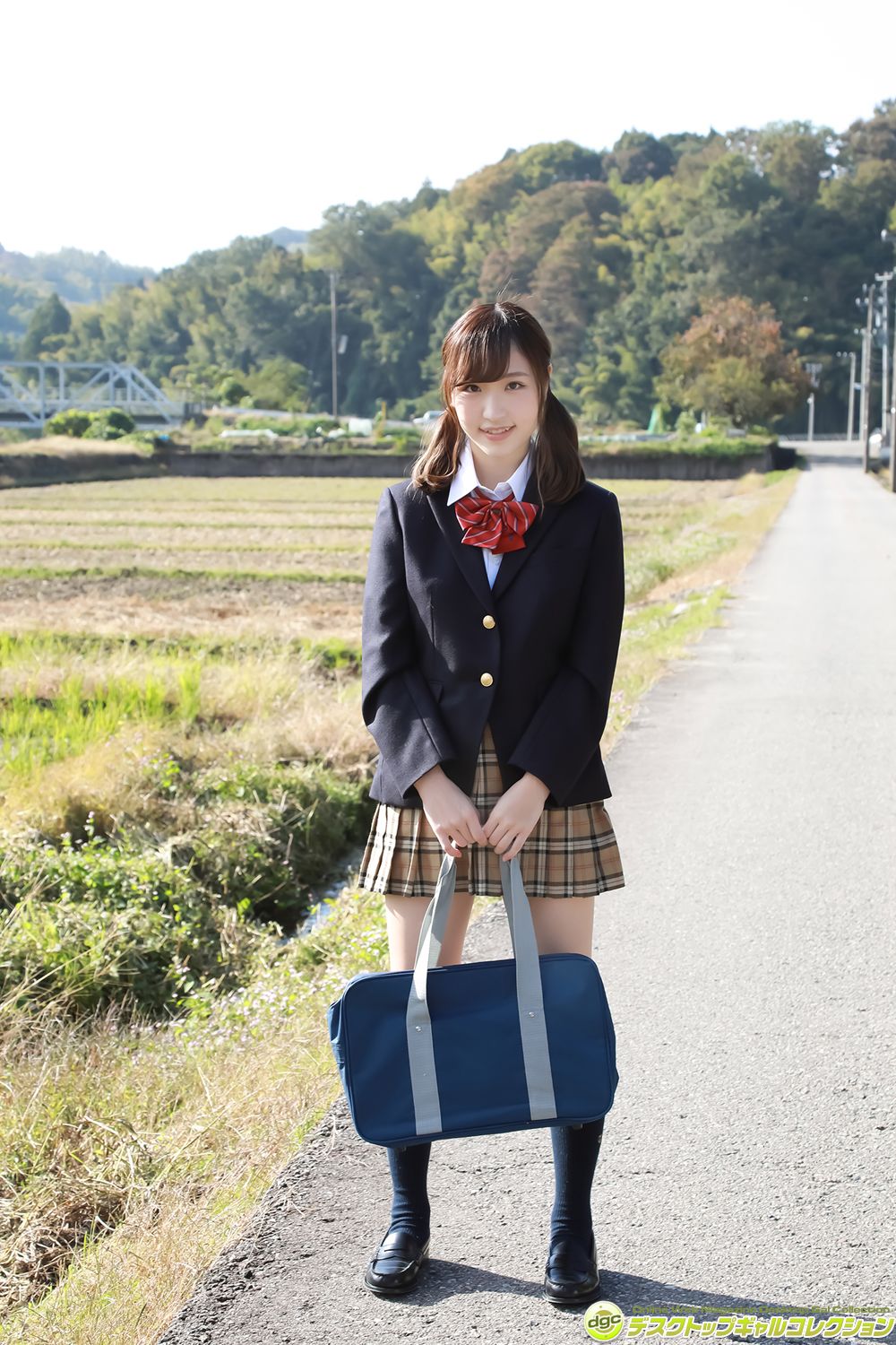 木ノ内れみ『愛くるしいベビーフェイスと柔軟な体は必見』-图0