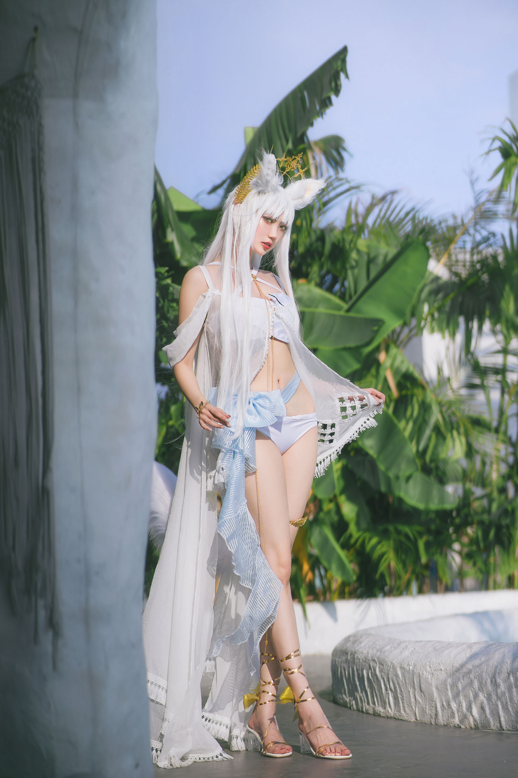 周叽是可爱兔兔 - 白金泳装-图0