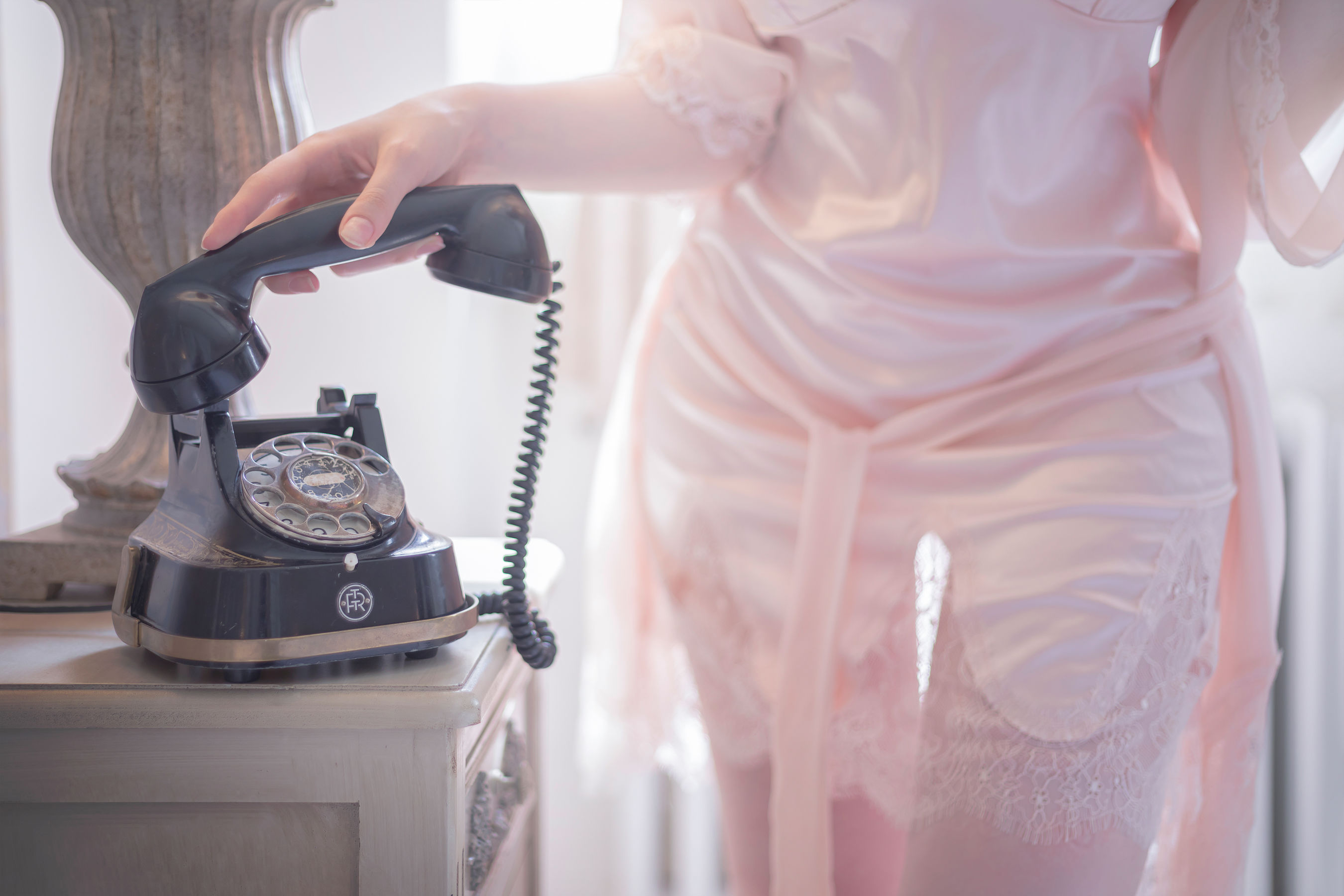 国外美女SayaTheFox - 粉色套裝-图11