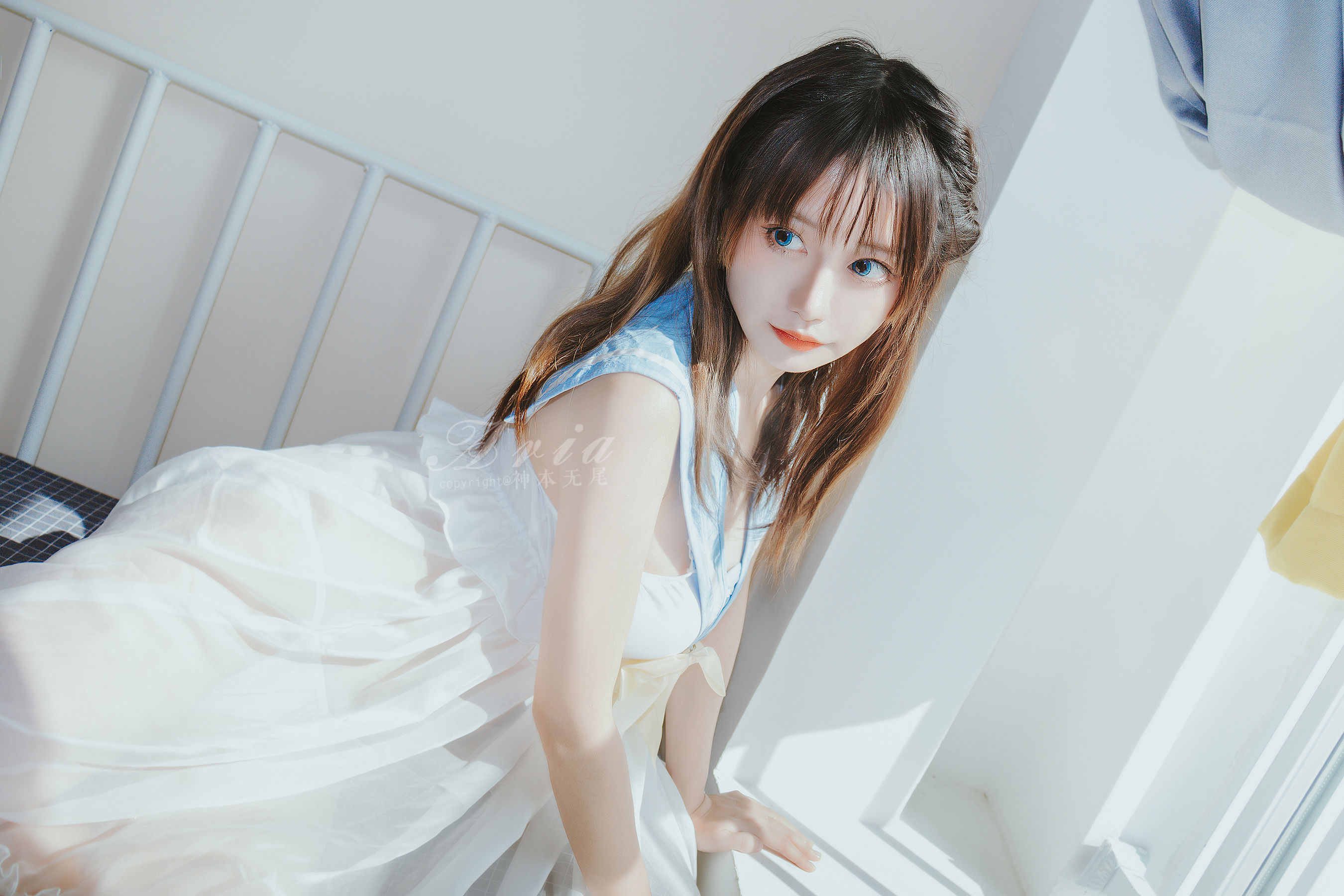 神本无尾_Aria - 蓝色睡裙-图2