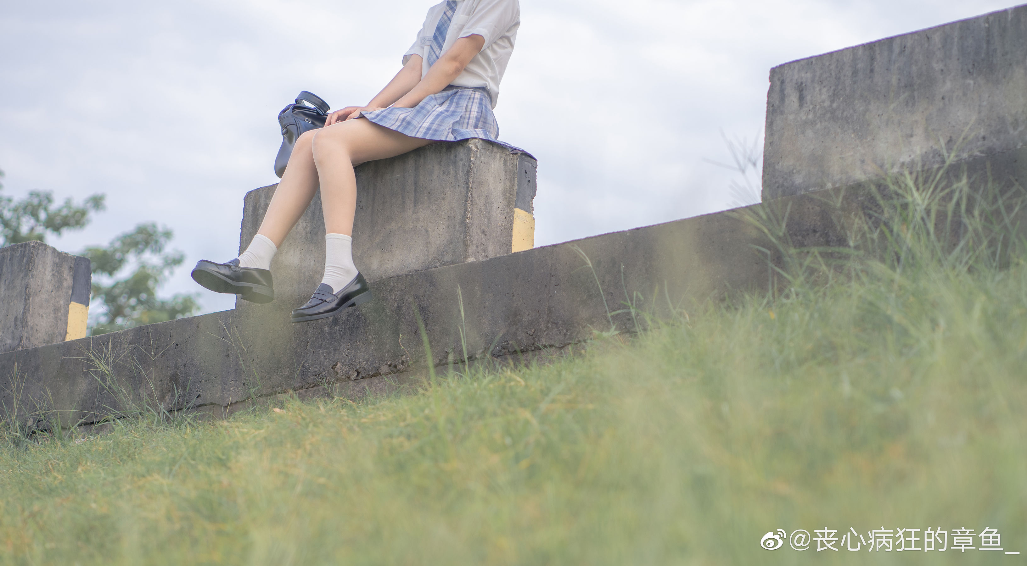 动漫博主阿了个fifi - JK日常-图1