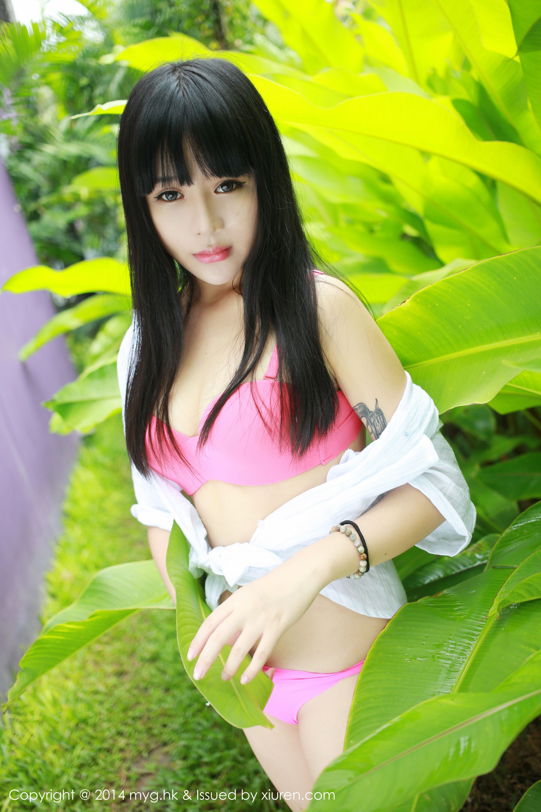 八宝icey《外拍内衣+湿身》  Vol.022-图2