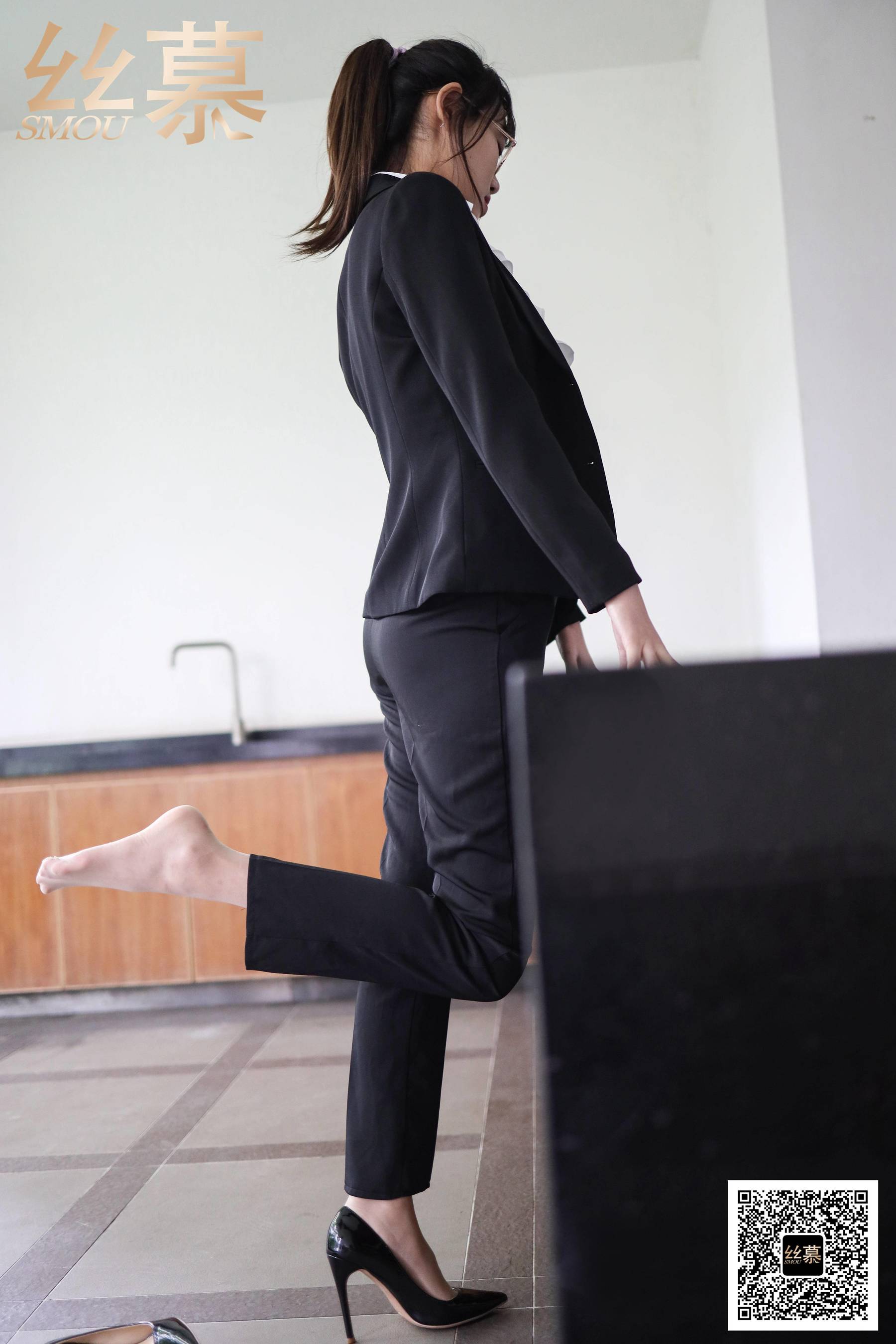 特定集TX083 颖儿 《OL裤里丝》-图31