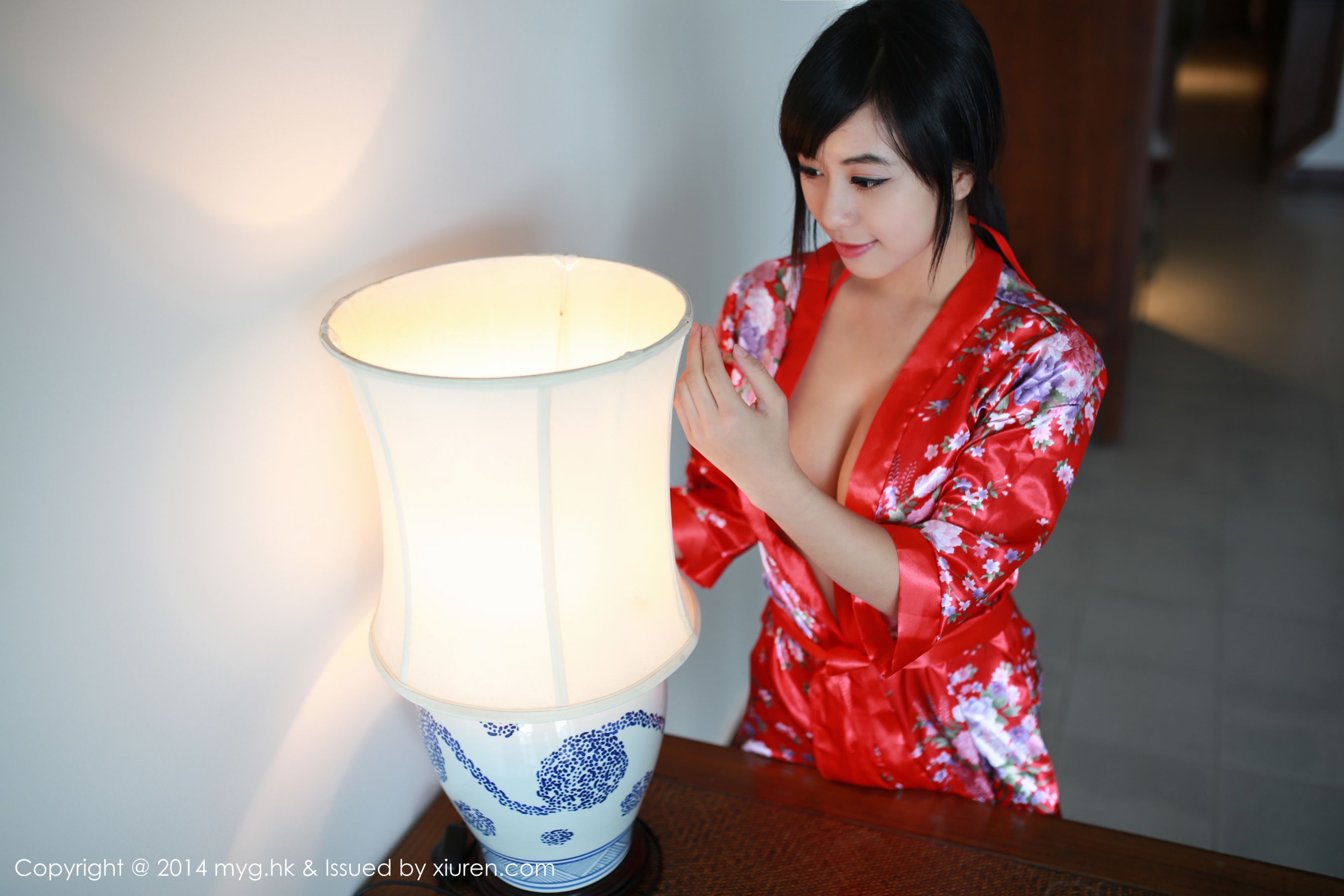 黄可christine《2套睡衣+泳装》  Vol.033-图2