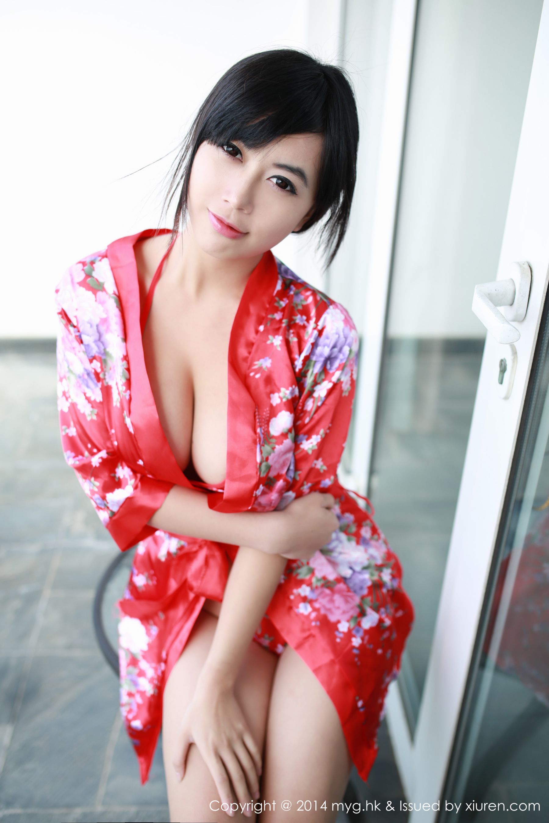 黄可christine《2套睡衣+泳装》  Vol.033-图4