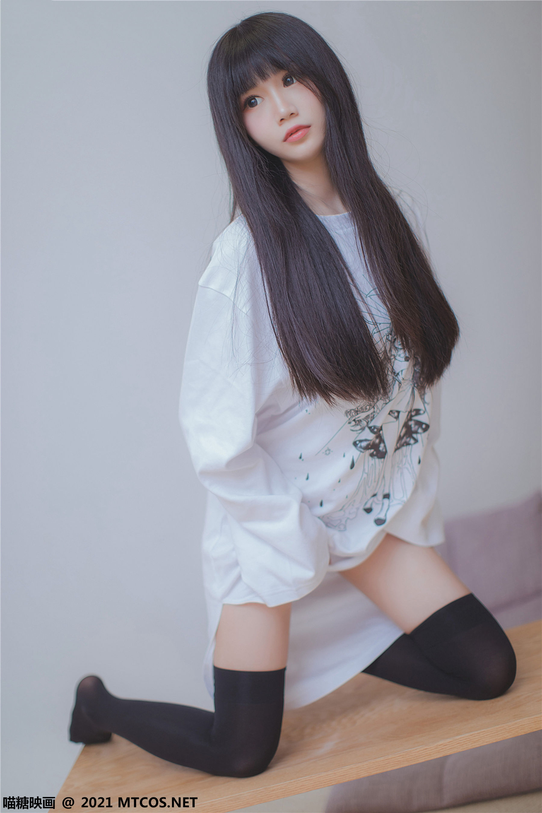 VOL.403 夏日白T-图1