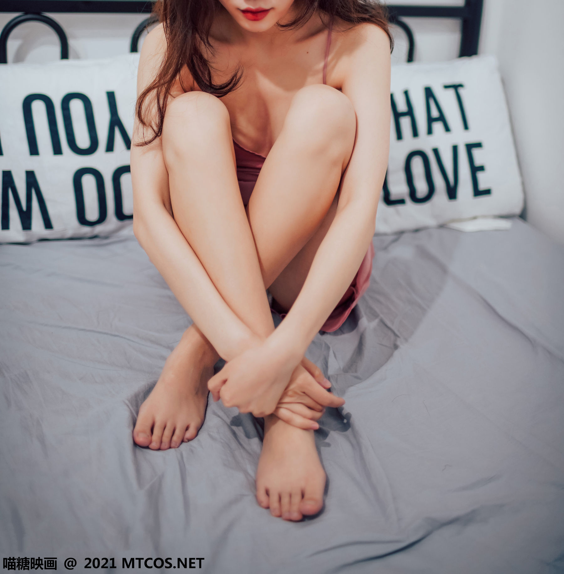 VOL.408 粉色吊带睡衣-图3