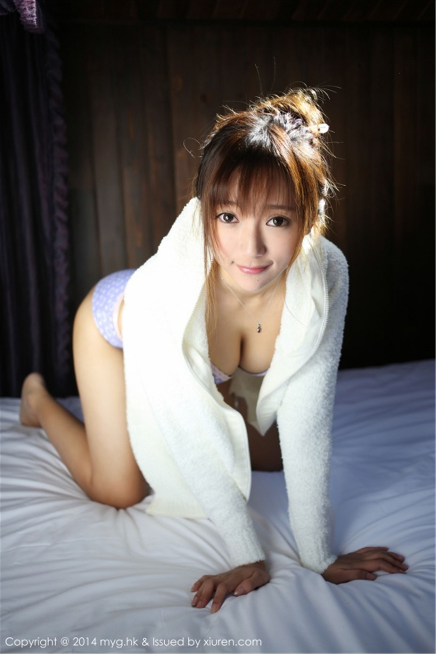 王馨瑶yanni《丽江旅拍》睡衣+2套内衣  Vol.068-图24