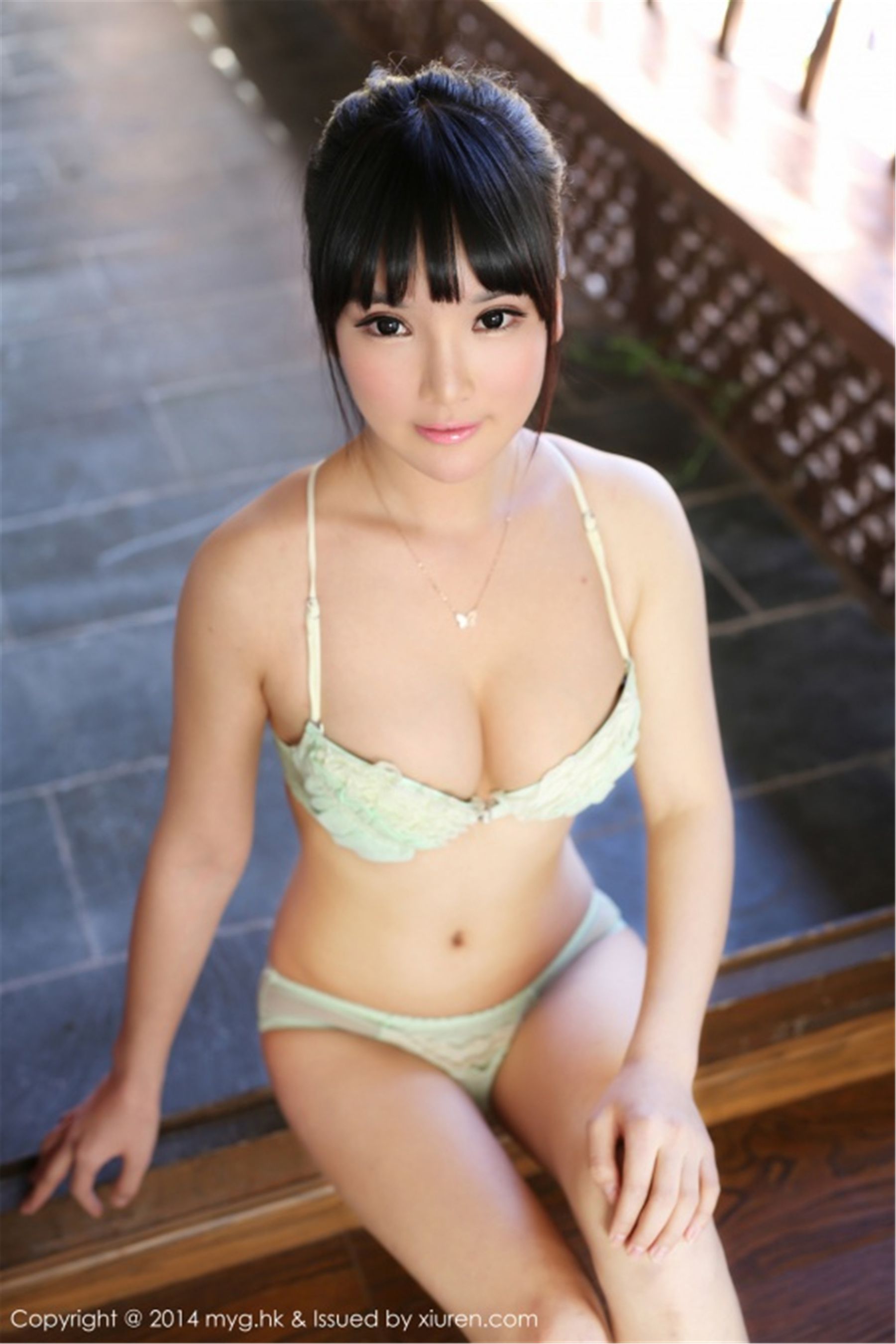 妮儿Bluelabel《外拍2套清新内衣》  Vol.070-图10