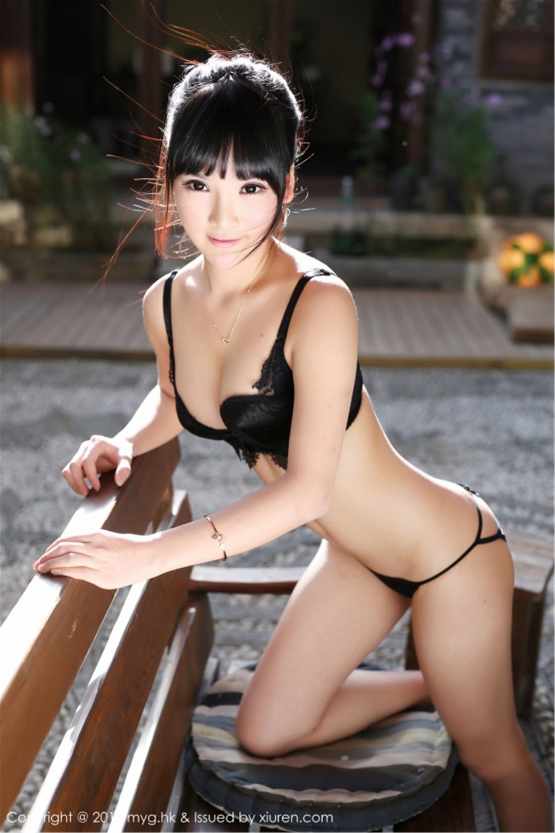 妮儿Bluelabel《外拍2套清新内衣》  Vol.070-图24
