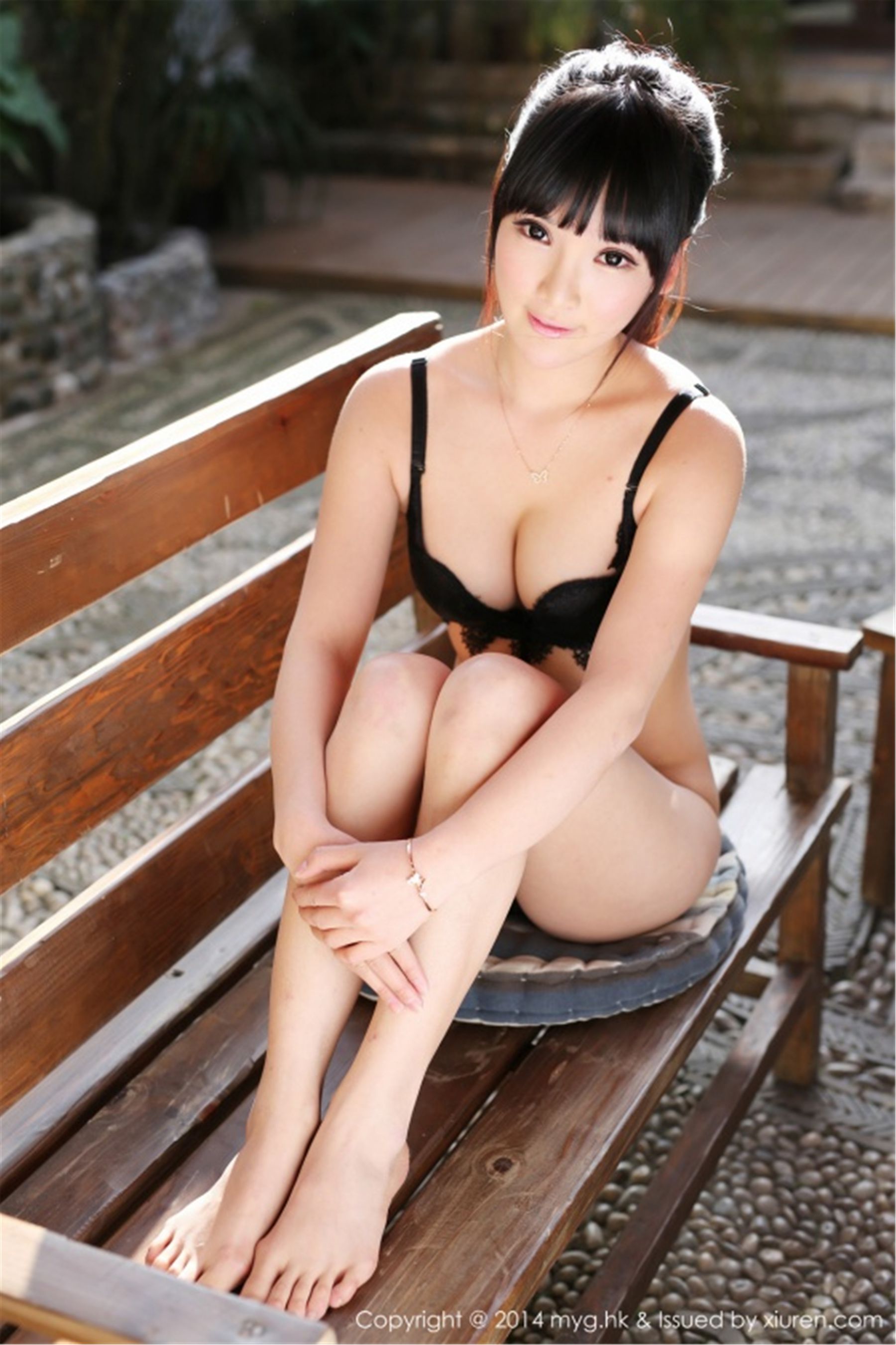 妮儿Bluelabel《外拍2套清新内衣》  Vol.070-图28