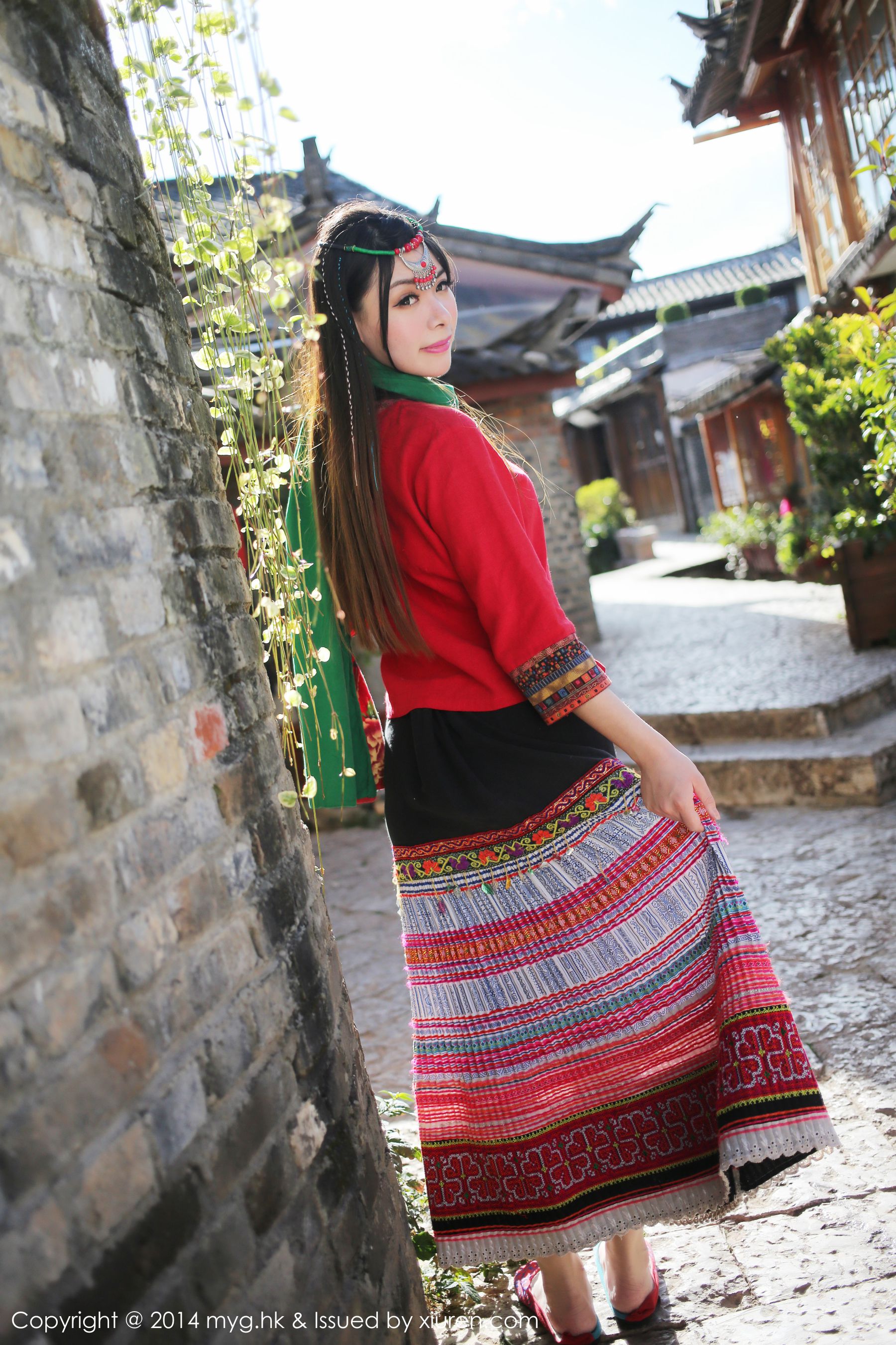 MARA醬《民族风+女警COS+私房》  Vol.071-图10