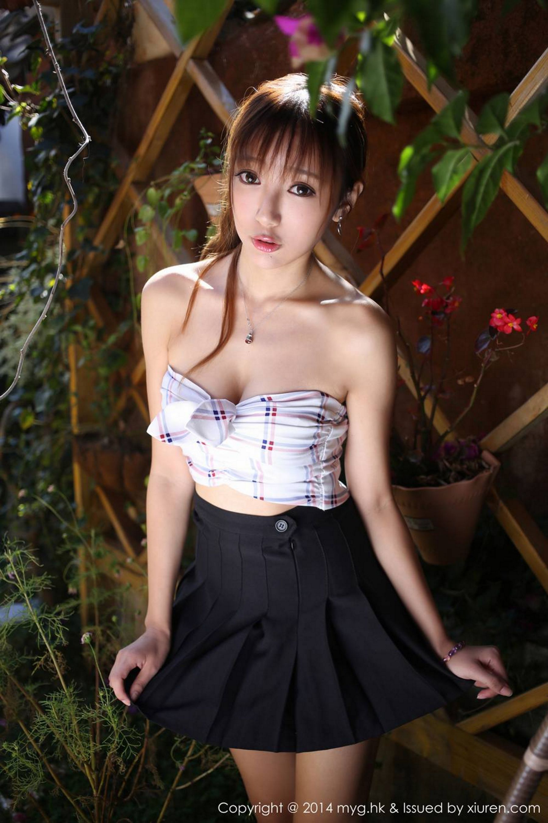 王馨瑶yanni《万种风情 主打旗袍系列》  Vol.080-图9