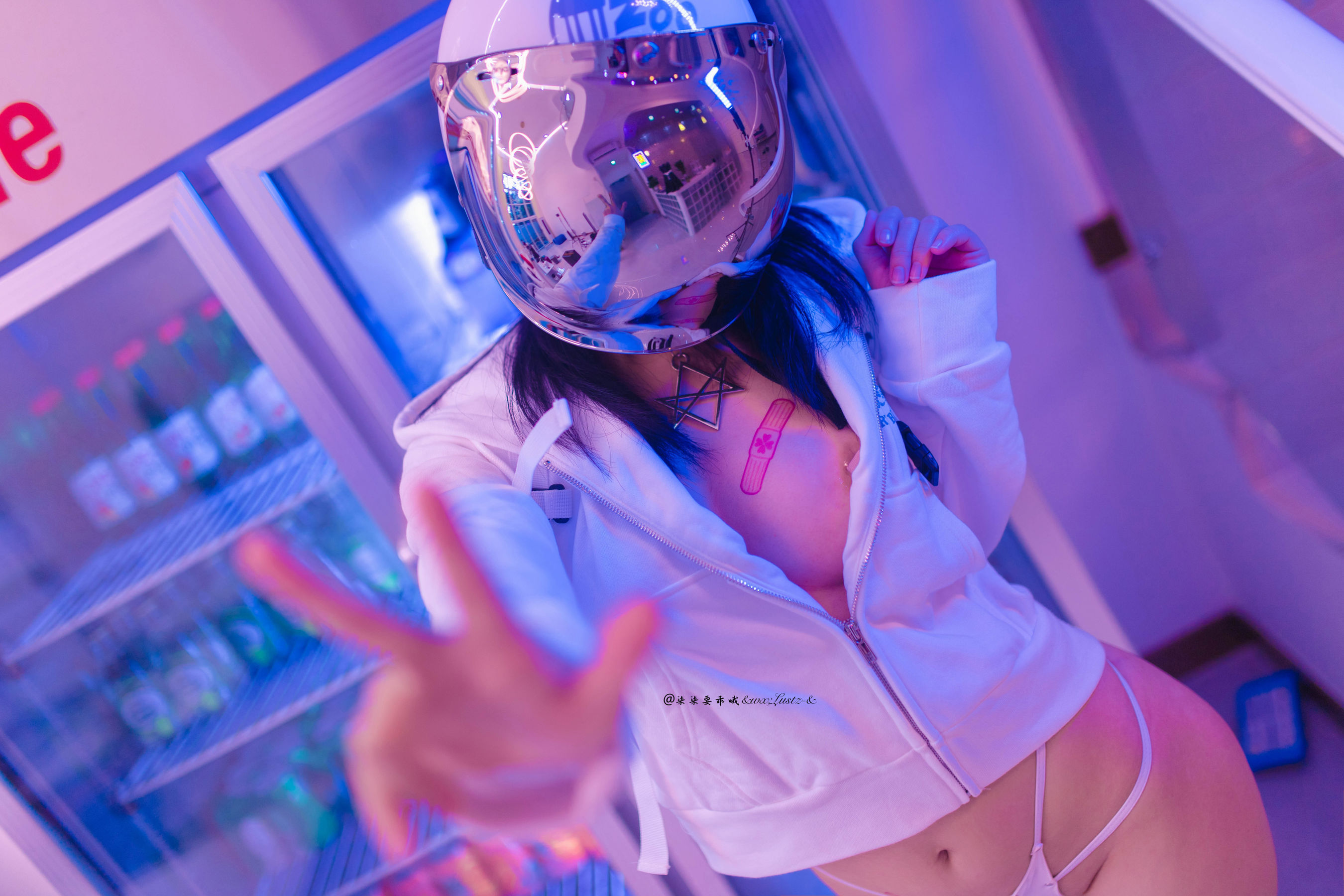 动漫博主柒柒要乖哦 - 骑行少女-图6