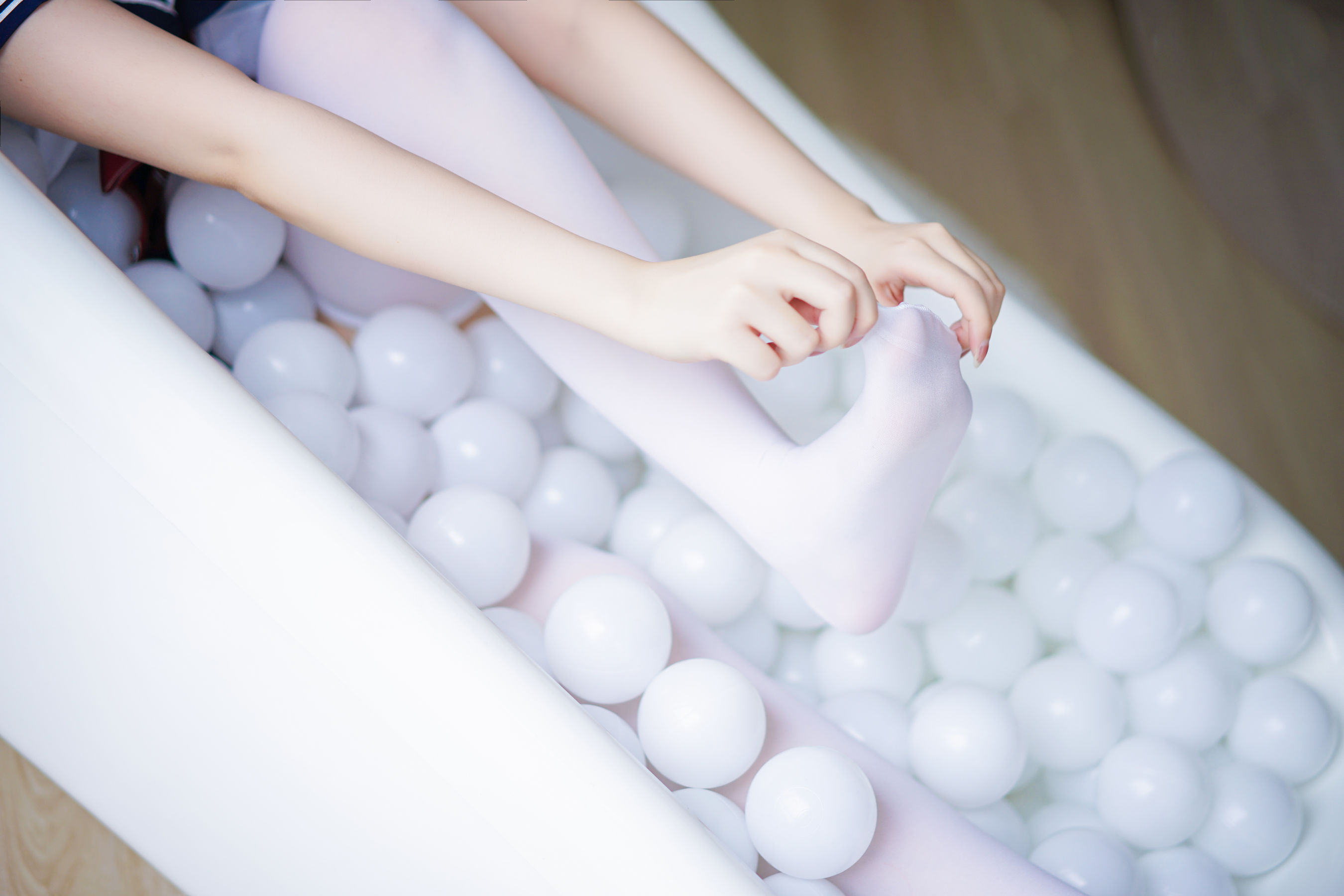 Cosplay日奈娇 - 制服死库水-图1