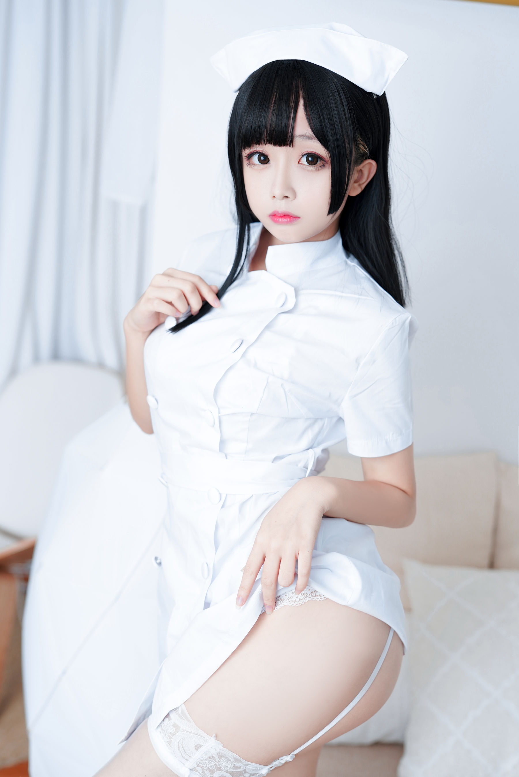 Cosplay日奈娇 - 纯白护士-图0