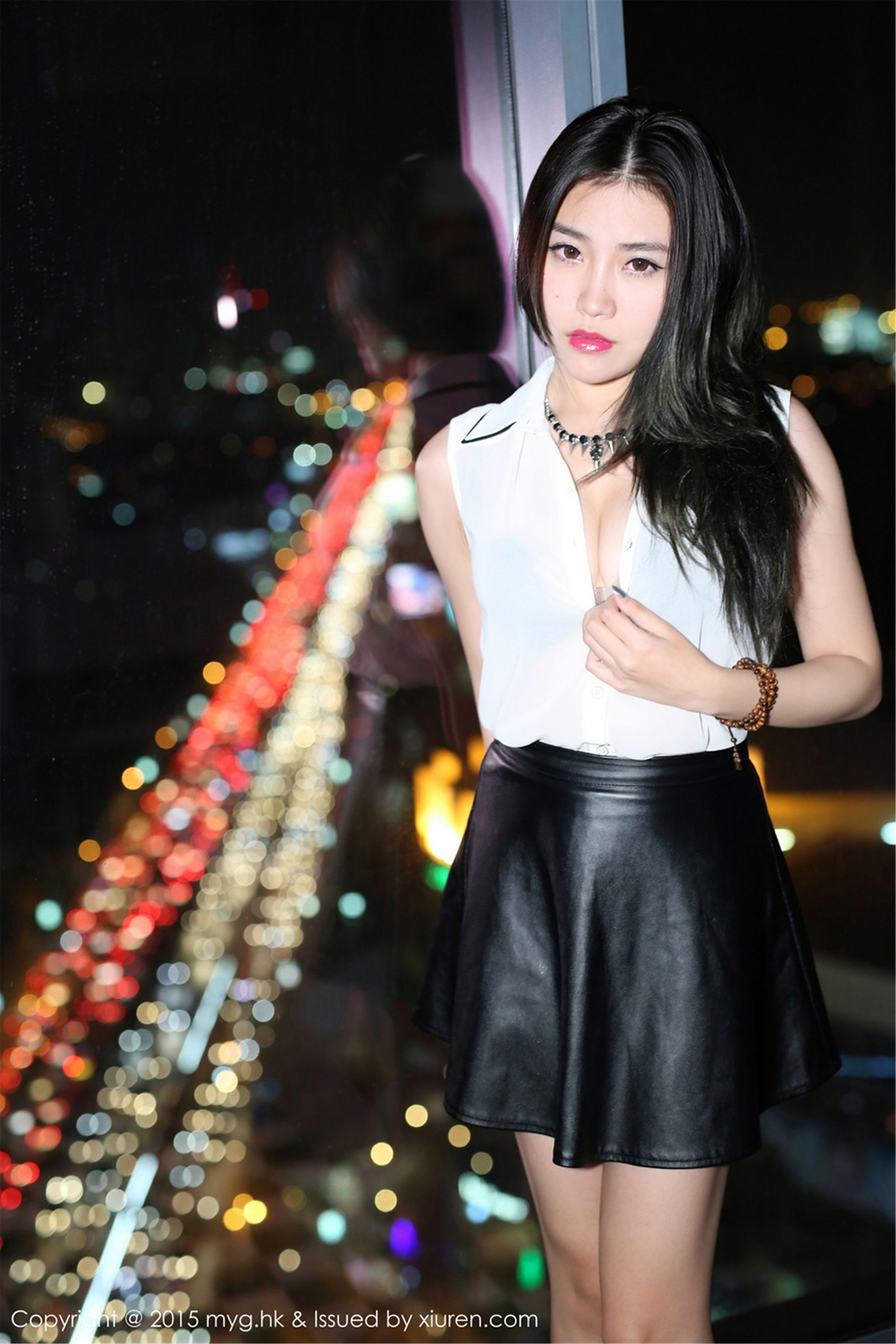 许诺Sabrina《泰国旅拍》性感内衣+圣诞装  Vol.090-图0