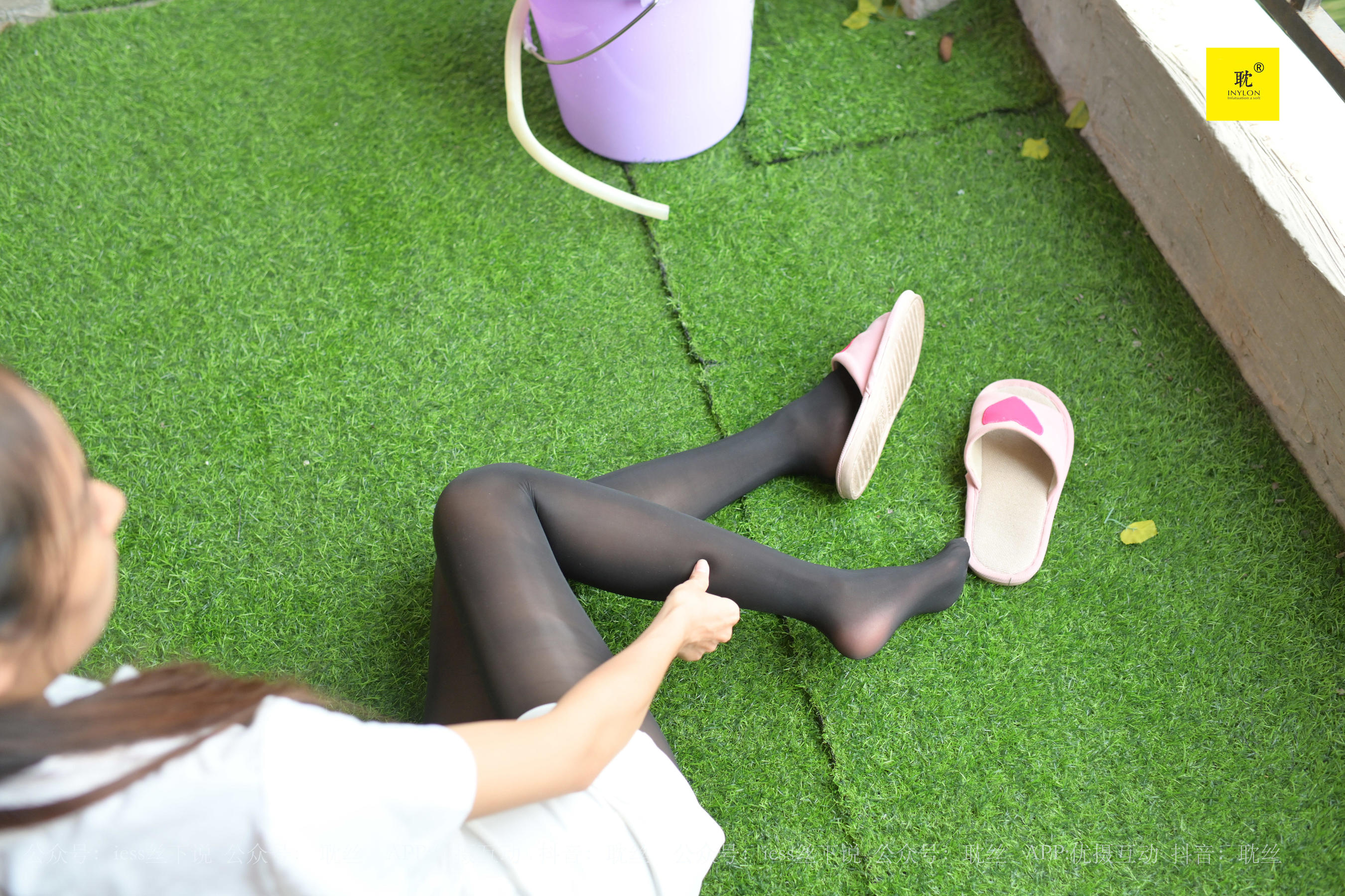 邻居家借水5 T恤+黑色亮丝+不湿水-图81