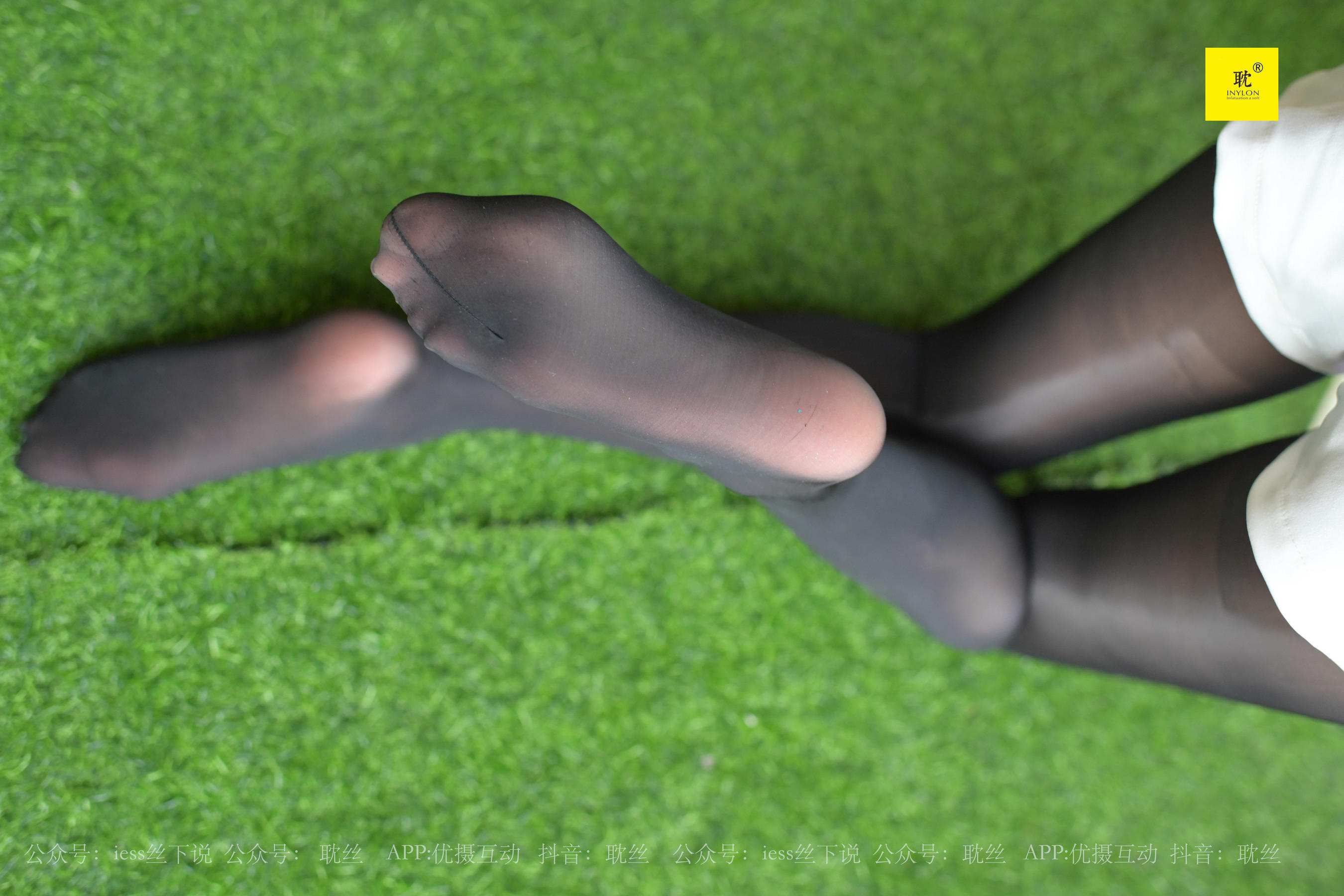 邻居家借水5 T恤+黑色亮丝+不湿水-图91