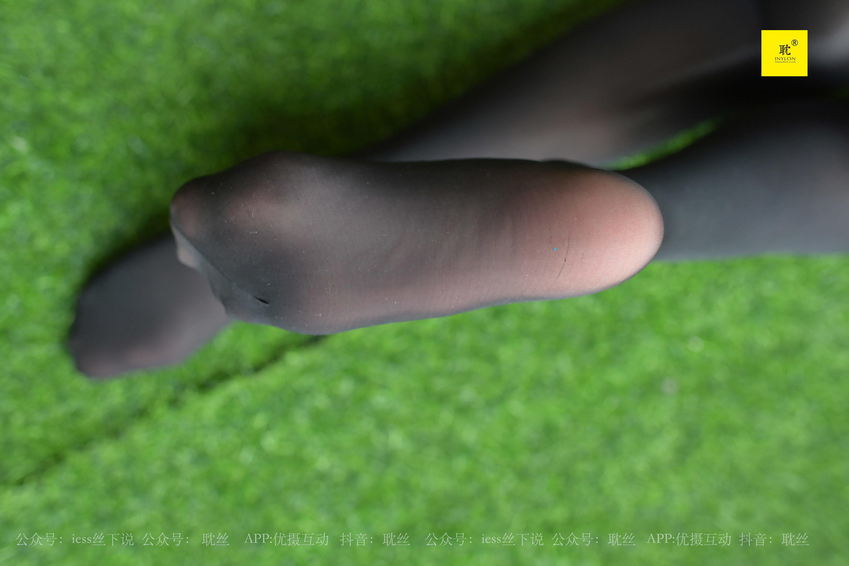 邻居家借水5 T恤+黑色亮丝+不湿水-图92