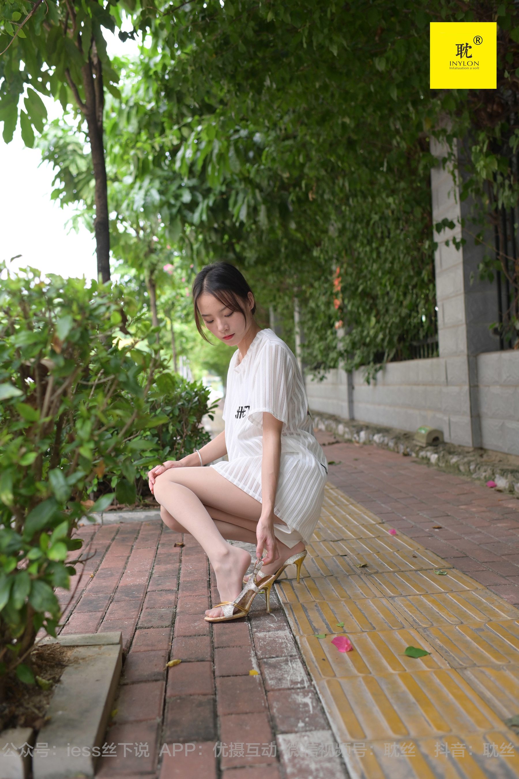 第N种幻想 孤单的周末① 小六 小裙子+鱼嘴鞋+穿鞋玩水-图42