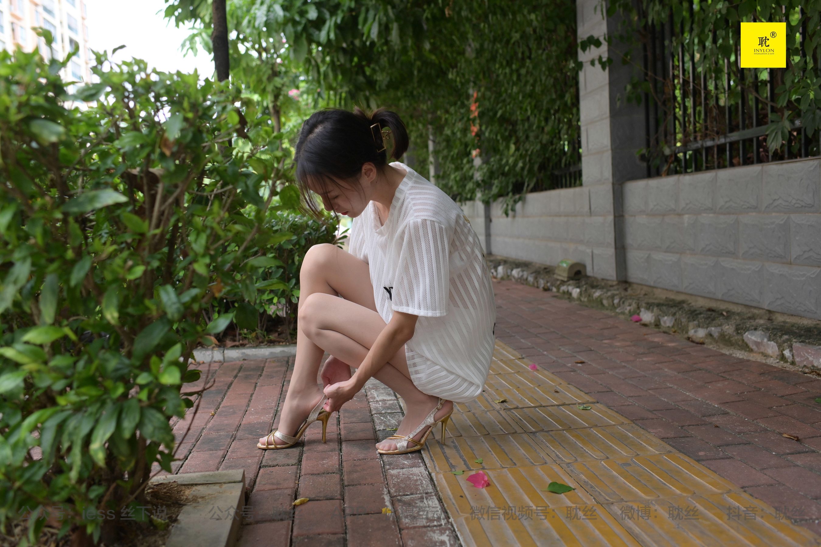 第N种幻想 孤单的周末① 小六 小裙子+鱼嘴鞋+穿鞋玩水-图45