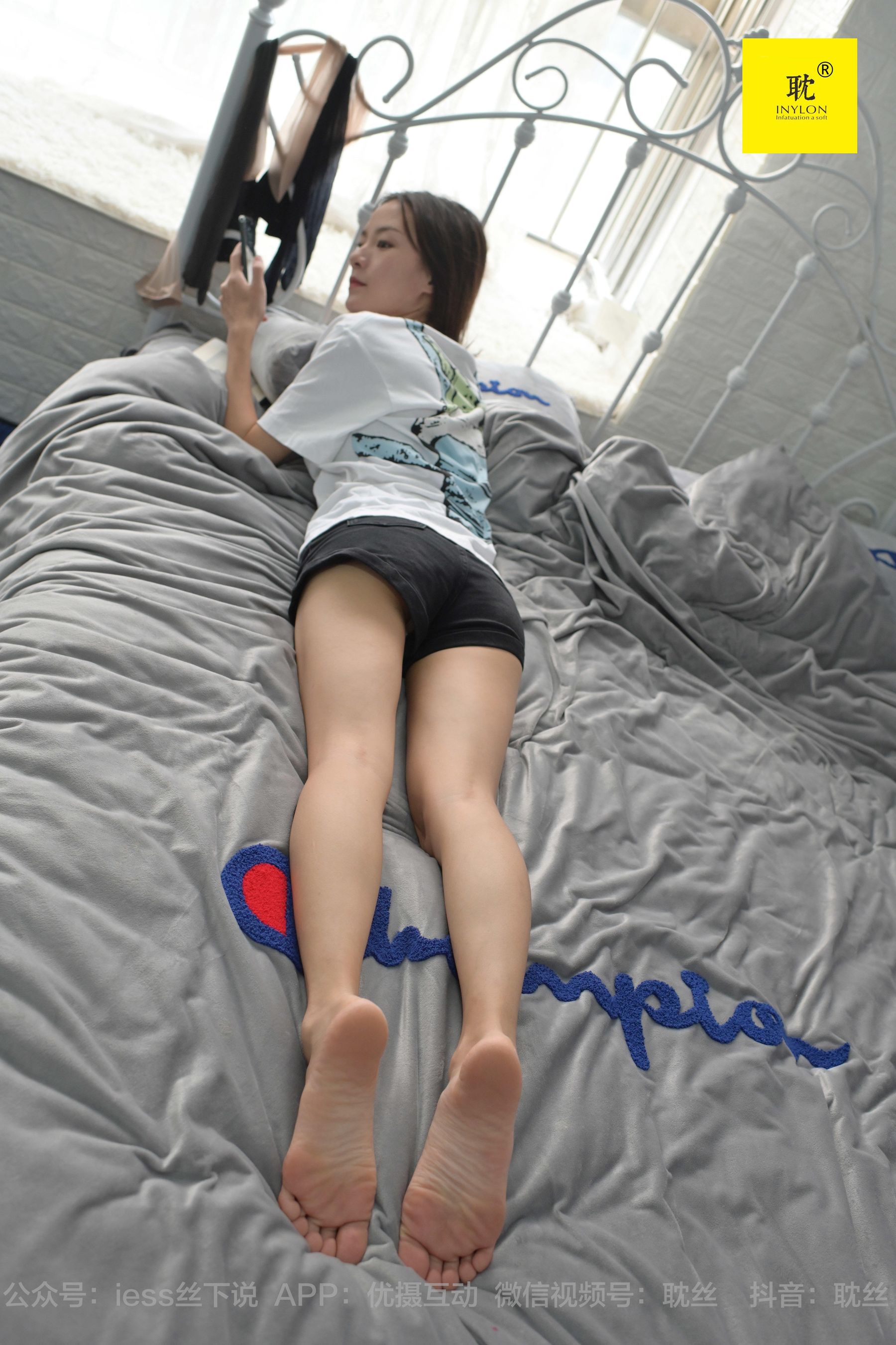 第N种幻想 孤单的周末② 小六 小裙子+鱼嘴鞋+脱鞋玩水-图77