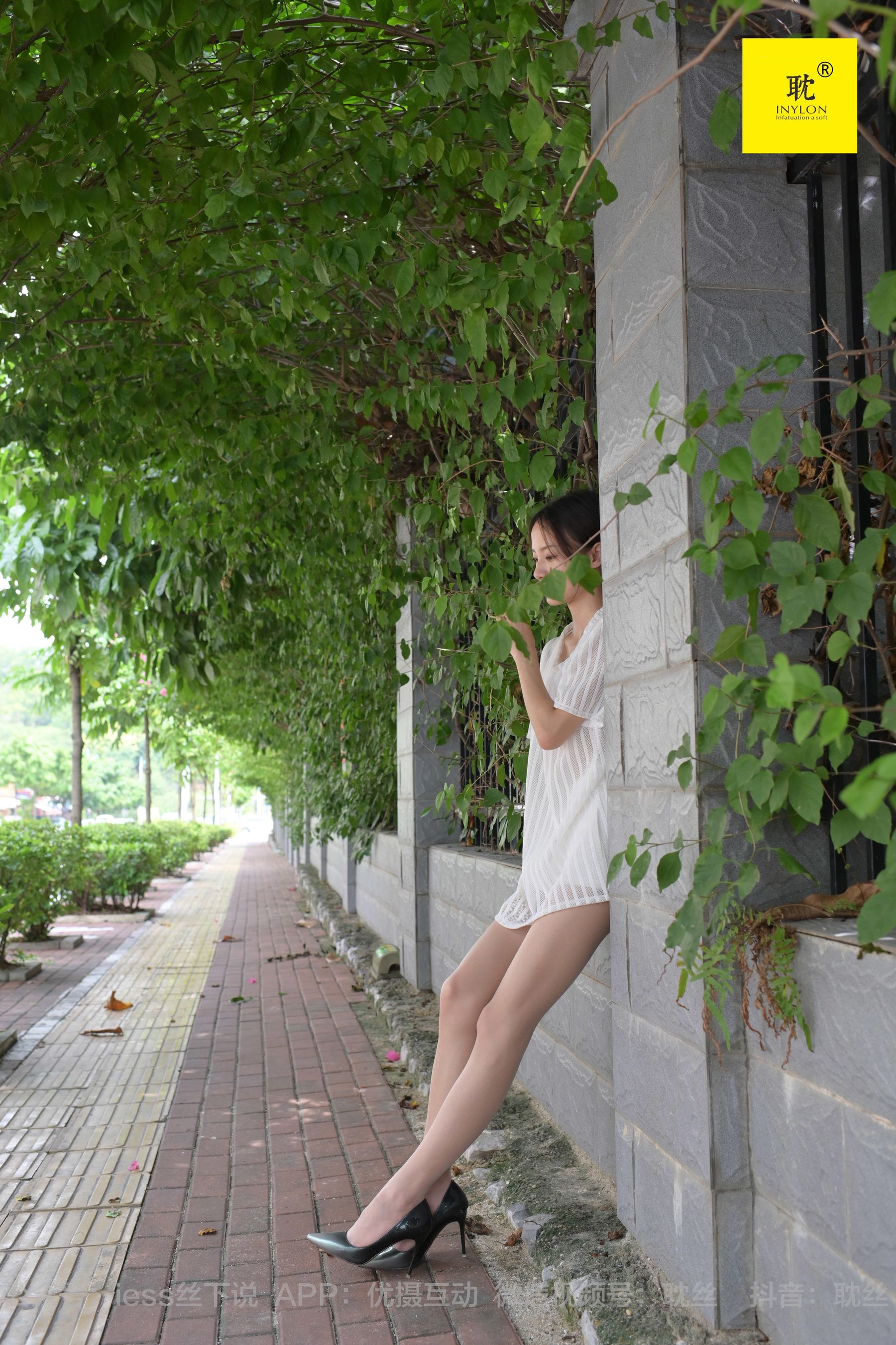 第N种幻想 孤单的周末③ 小六 小裙子+尖头鞋+穿鞋玩水-图39