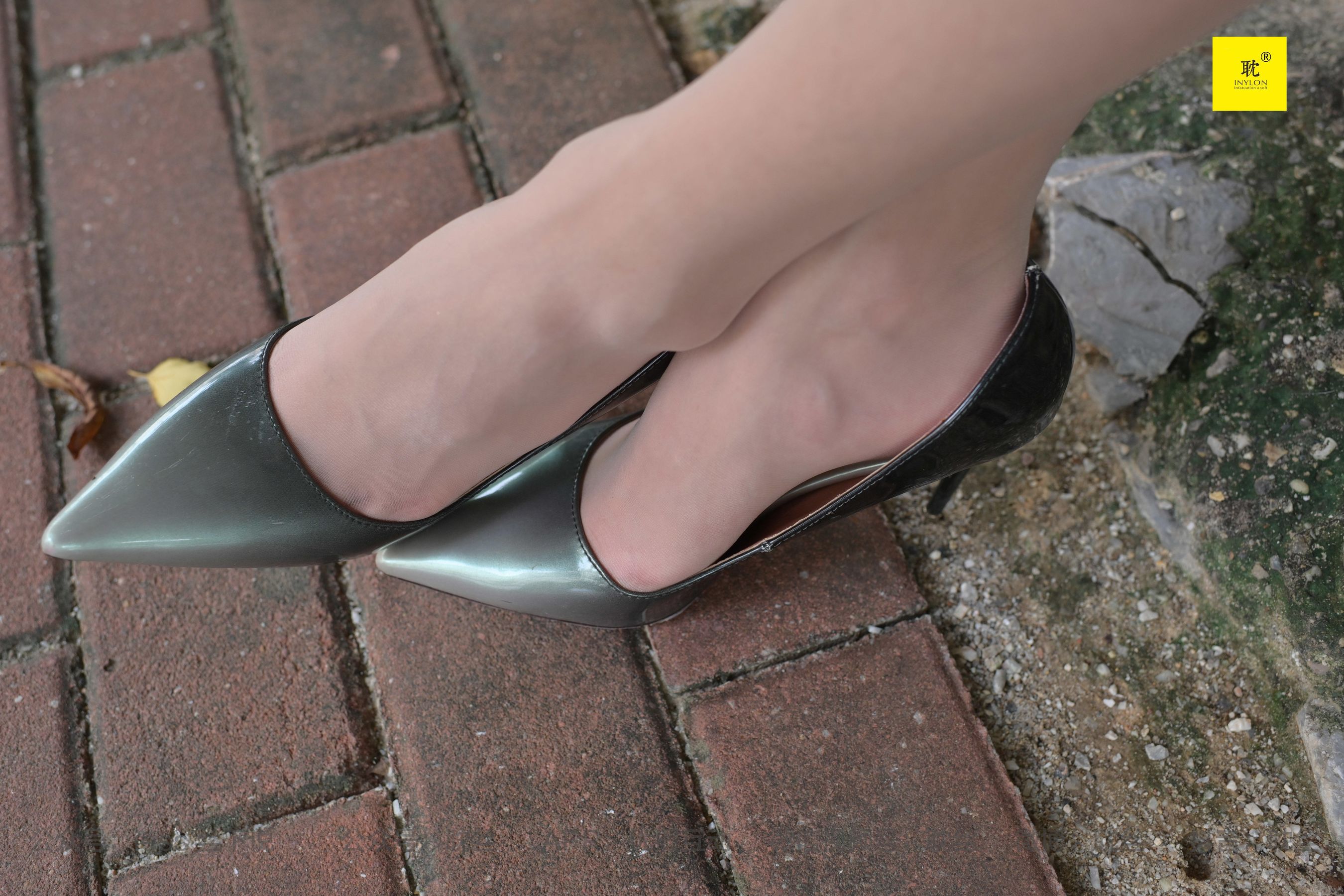 第N种幻想 孤单的周末③ 小六 小裙子+尖头鞋+穿鞋玩水-图43