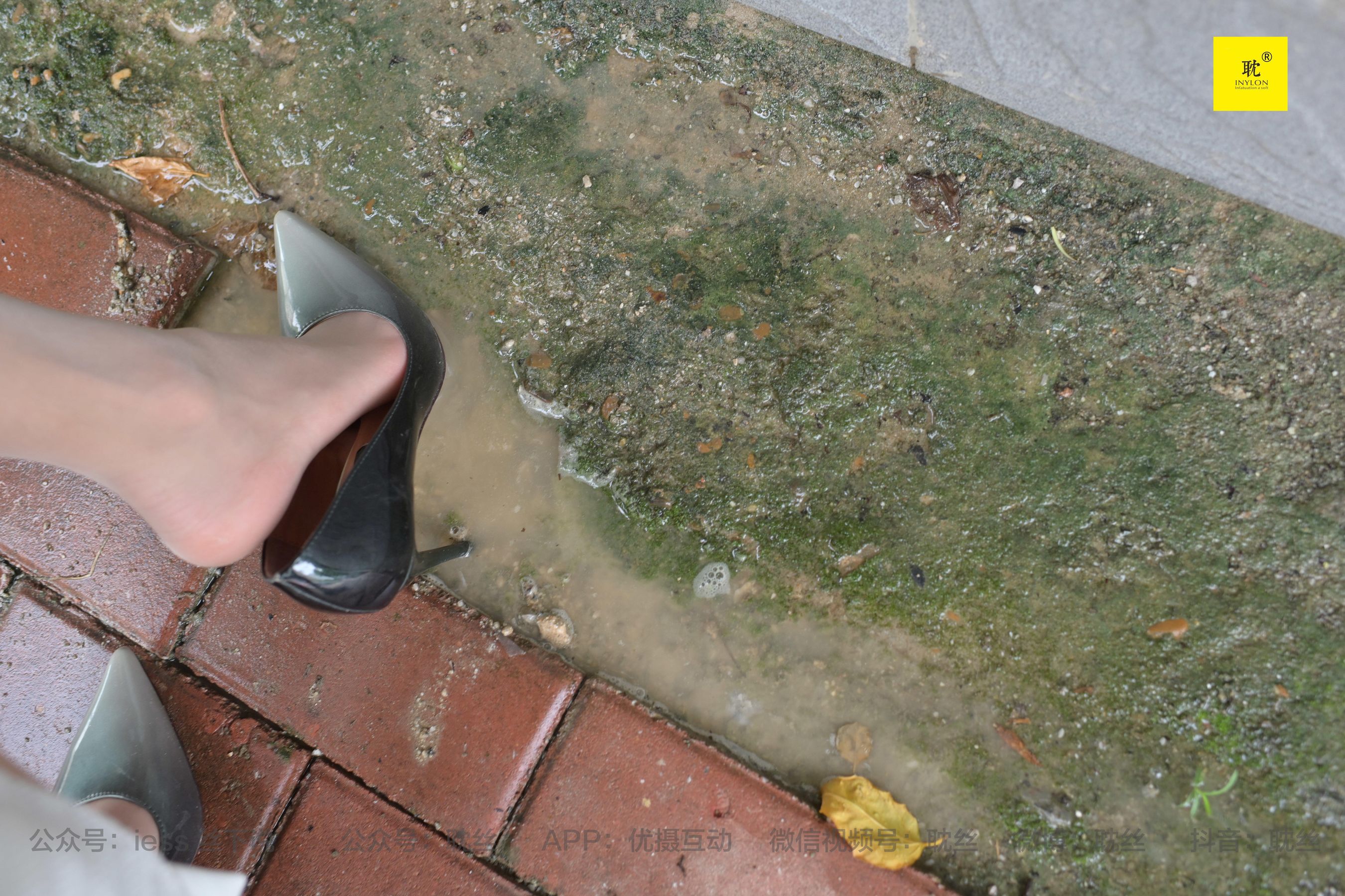 第N种幻想 孤单的周末③ 小六 小裙子+尖头鞋+穿鞋玩水-图76