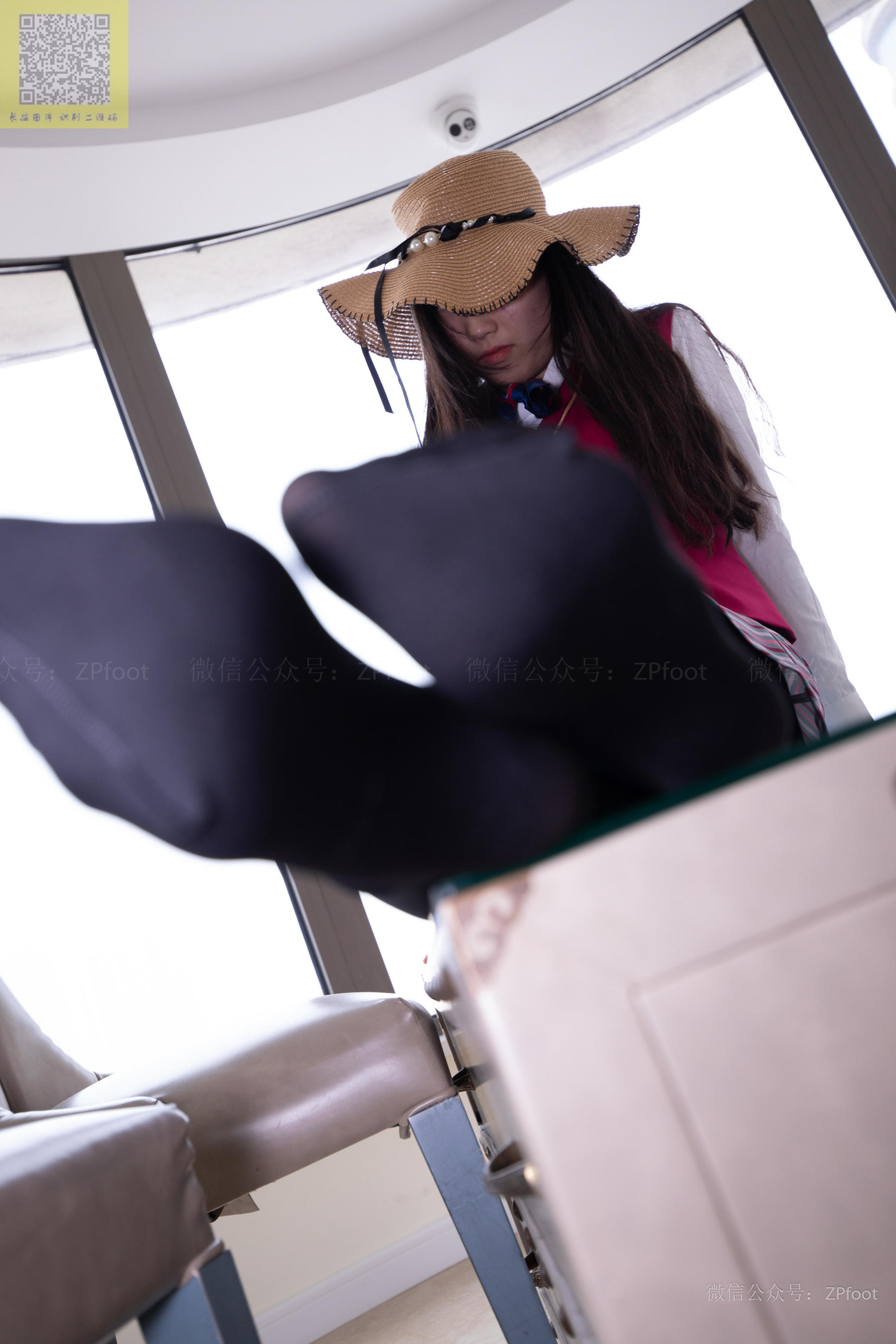 NO.303 酸奶掉在丝袜上-图29