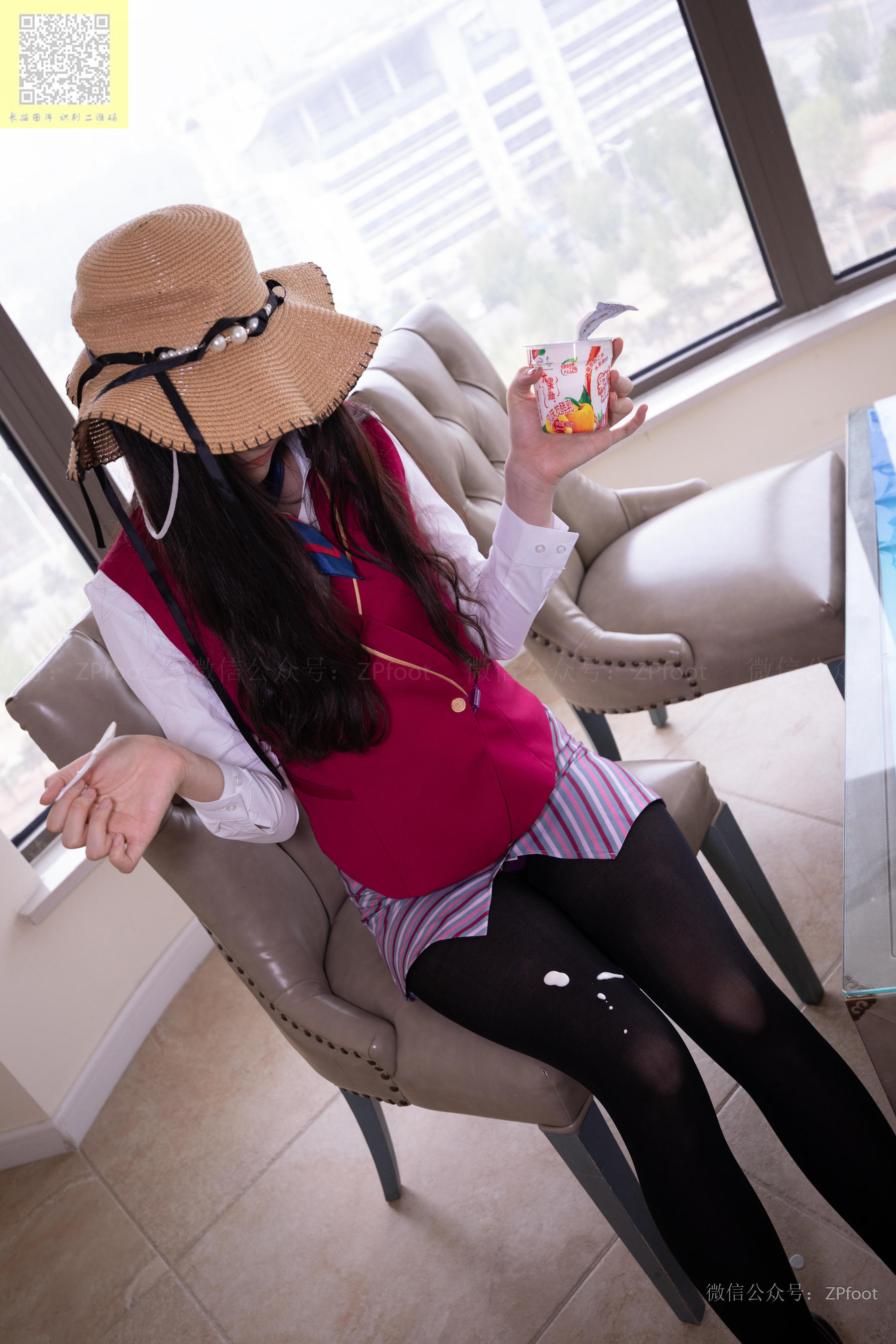 NO.303 酸奶掉在丝袜上-图35