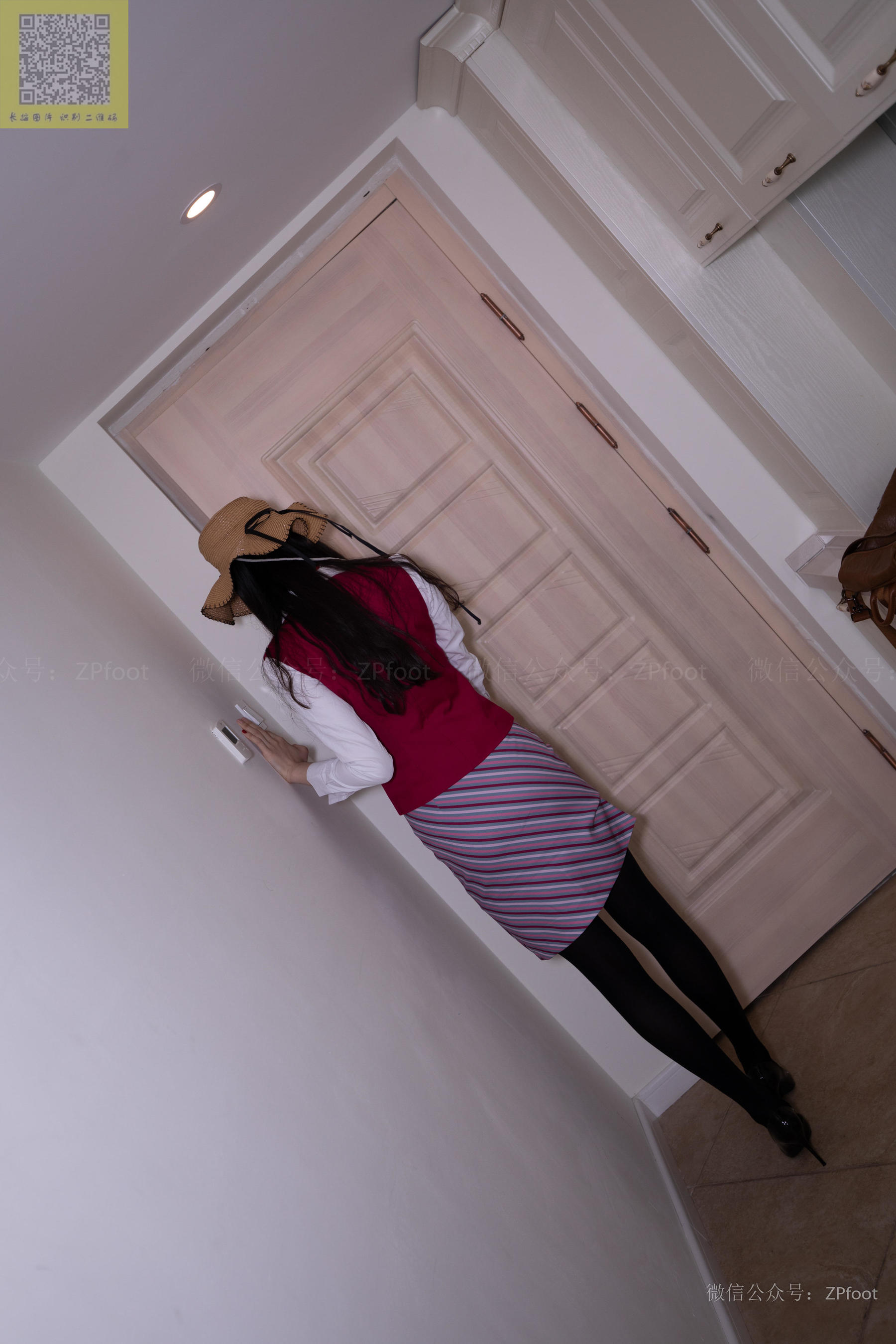 NO.303 酸奶掉在丝袜上-图47